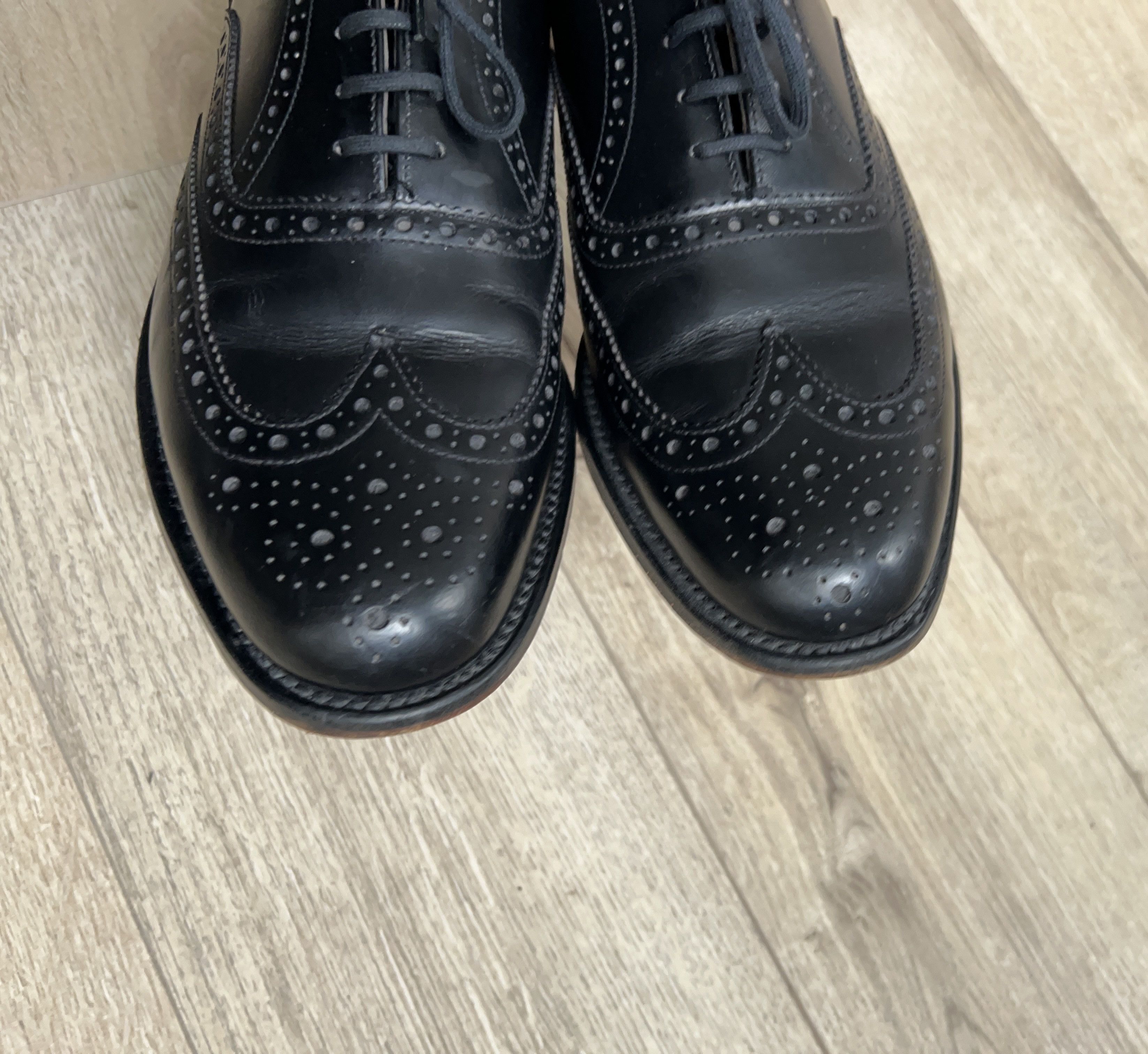 Leather × Loake Mens Shoemakers Black Brogue Shoes Formal Size UK 9 US 10 Size US 10 / EU 43 - 9 Thumbnail