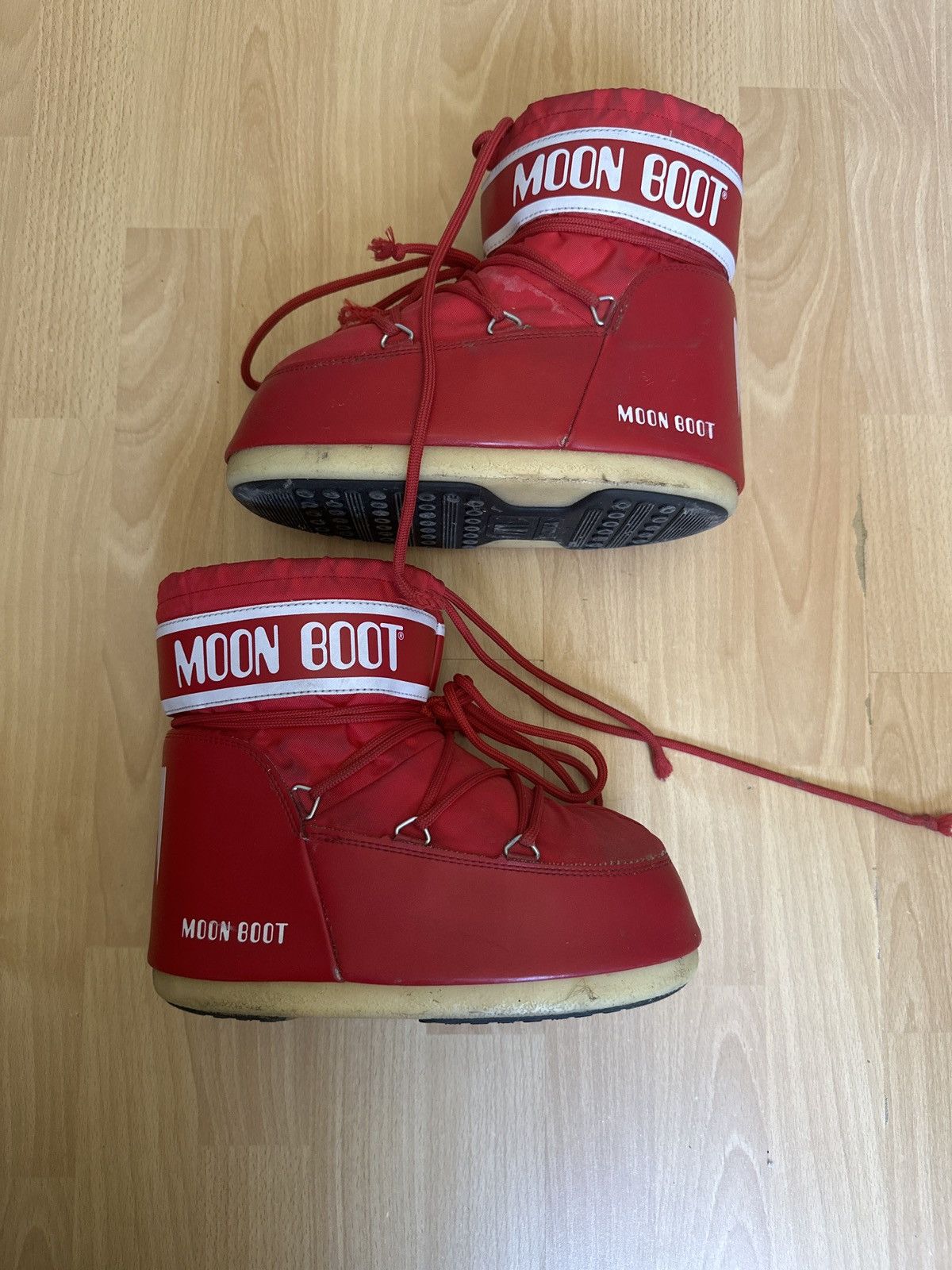 For Sale: Original Moon Boot – Classic Red Model!