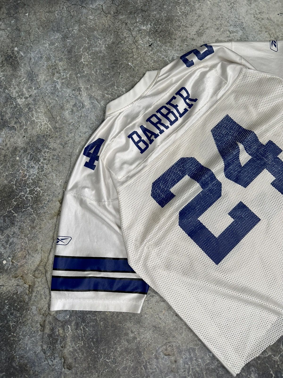 NFL × Vintage Vintage Distressed Patriots Mesh Jersey Size US XL / EU 56 / 4 - 6 Thumbnail