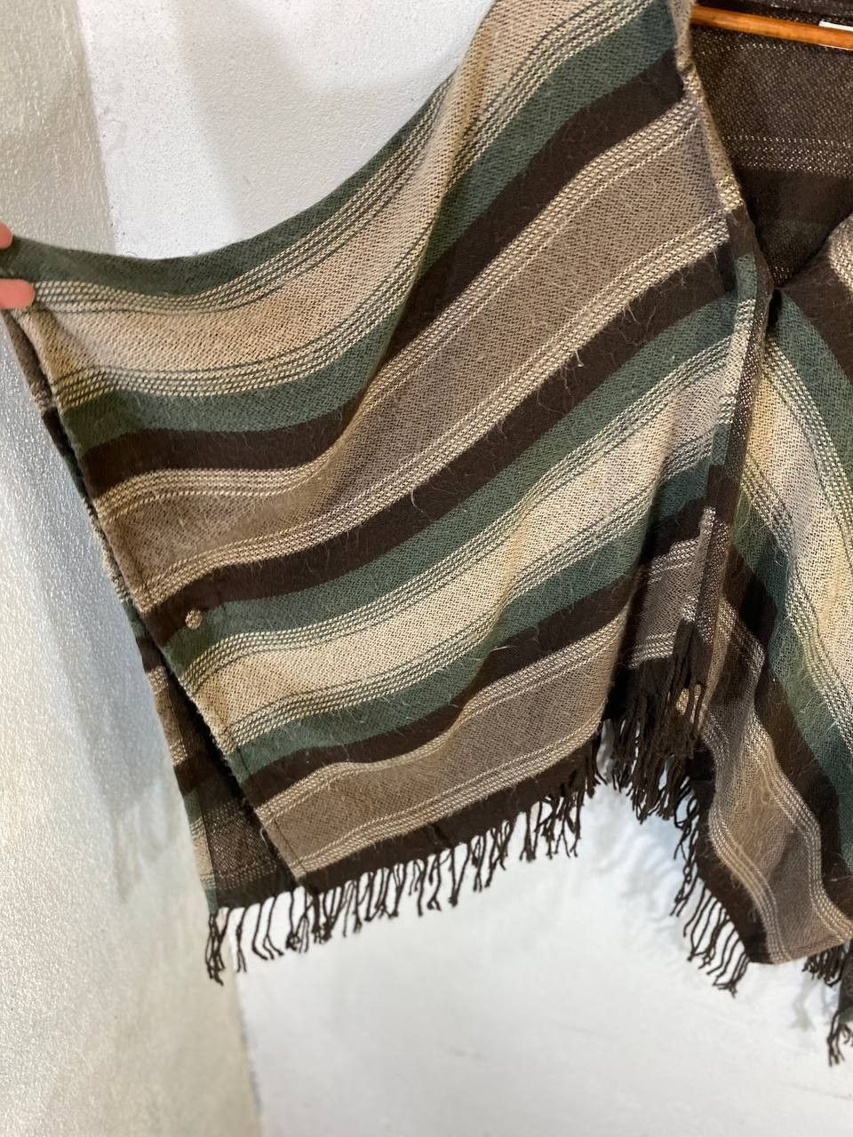 Japanese Brand clef de sol japanese brand poncho navajo style nice design Size ONE SIZE - 3 Thumbnail