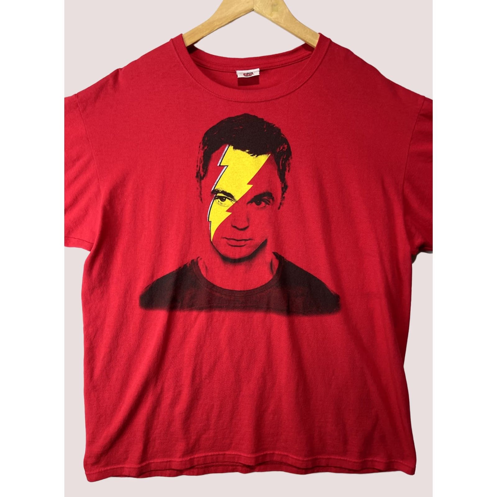 Ripple Junction Ripple Junction Sheldon Shirt Mens XL Red Graphic Print T-Shirt The Big Bang Theory David Bowie Ripple Junction Size US XL / EU 56 / 4 - 1 Thumbnail