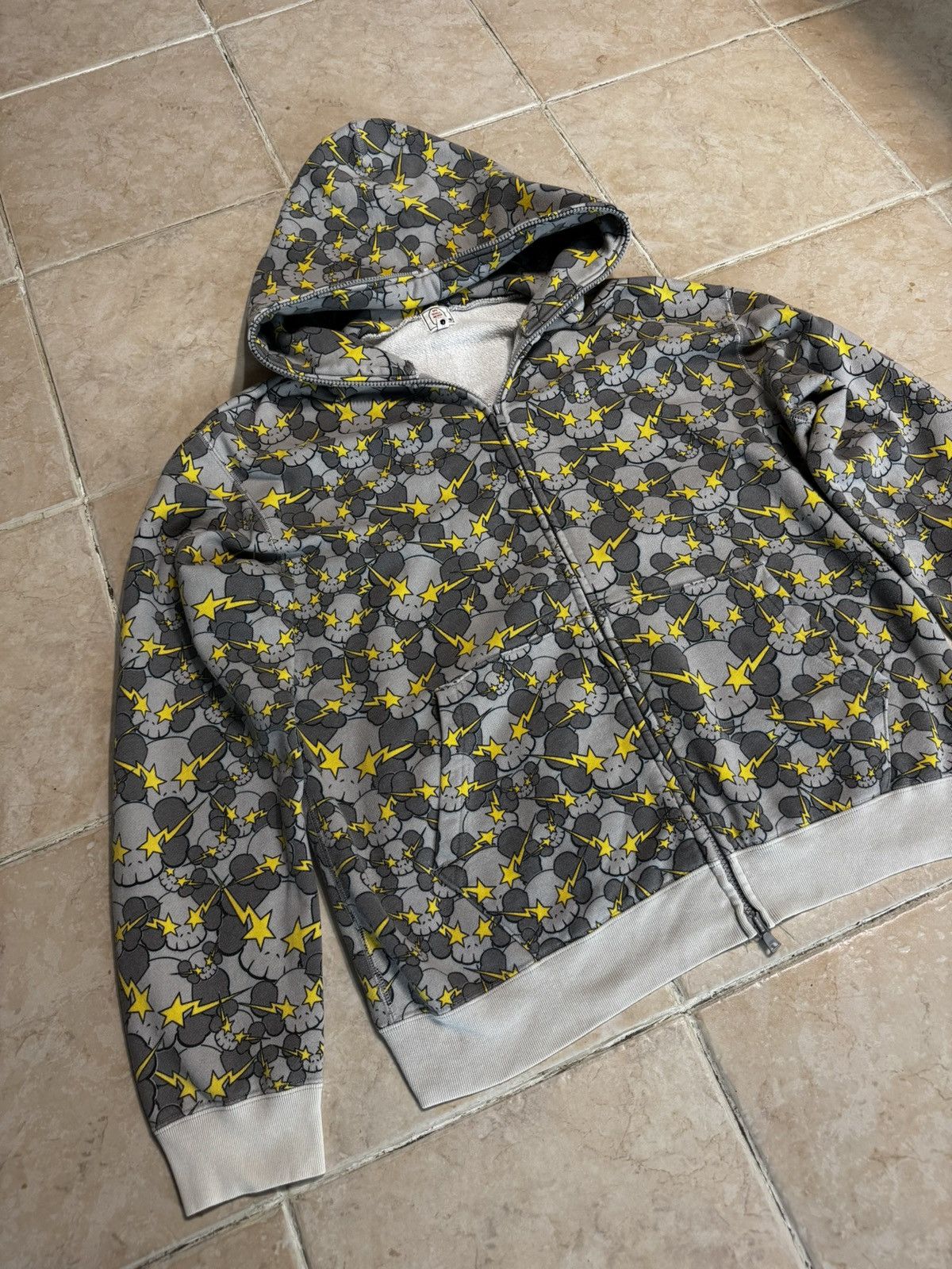 Bape × Kaws A BATHING APE X KAWS S/S 05 SKULLSTA FULL ZIP HOODIE 2005 Size US M / EU 48-50 / 2 - 7 Thumbnail