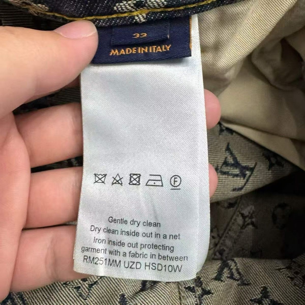 Louis Vuitton Louis Vuitton 33 Monogram Tailored Denim Jeans Pants Size US 33 - 8 Thumbnail