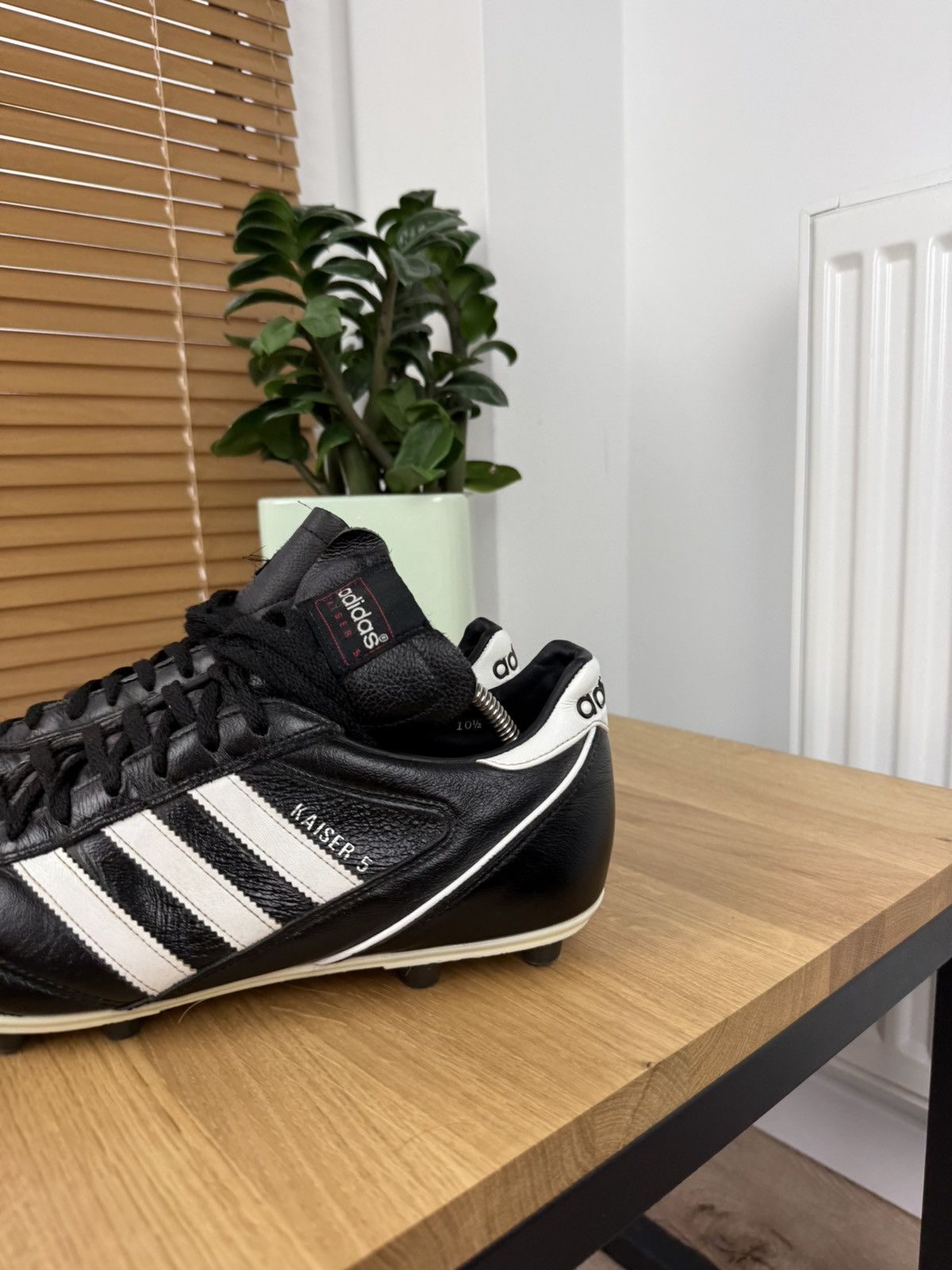 Adidas Adidas Kaiser 5 Astro Football Soccer Shoes Leather Size US 10.5 / EU 43-44 - 2 Thumbnail