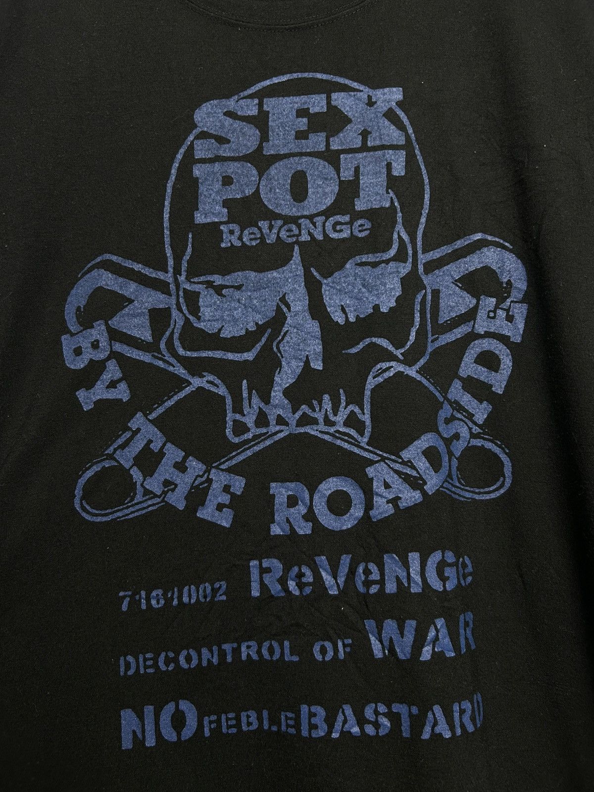 Japanese Brand Sex Pot Revenge ‘WAR’ skull Longsleeve Size US S / EU 44-46 / 1 - 5 Thumbnail