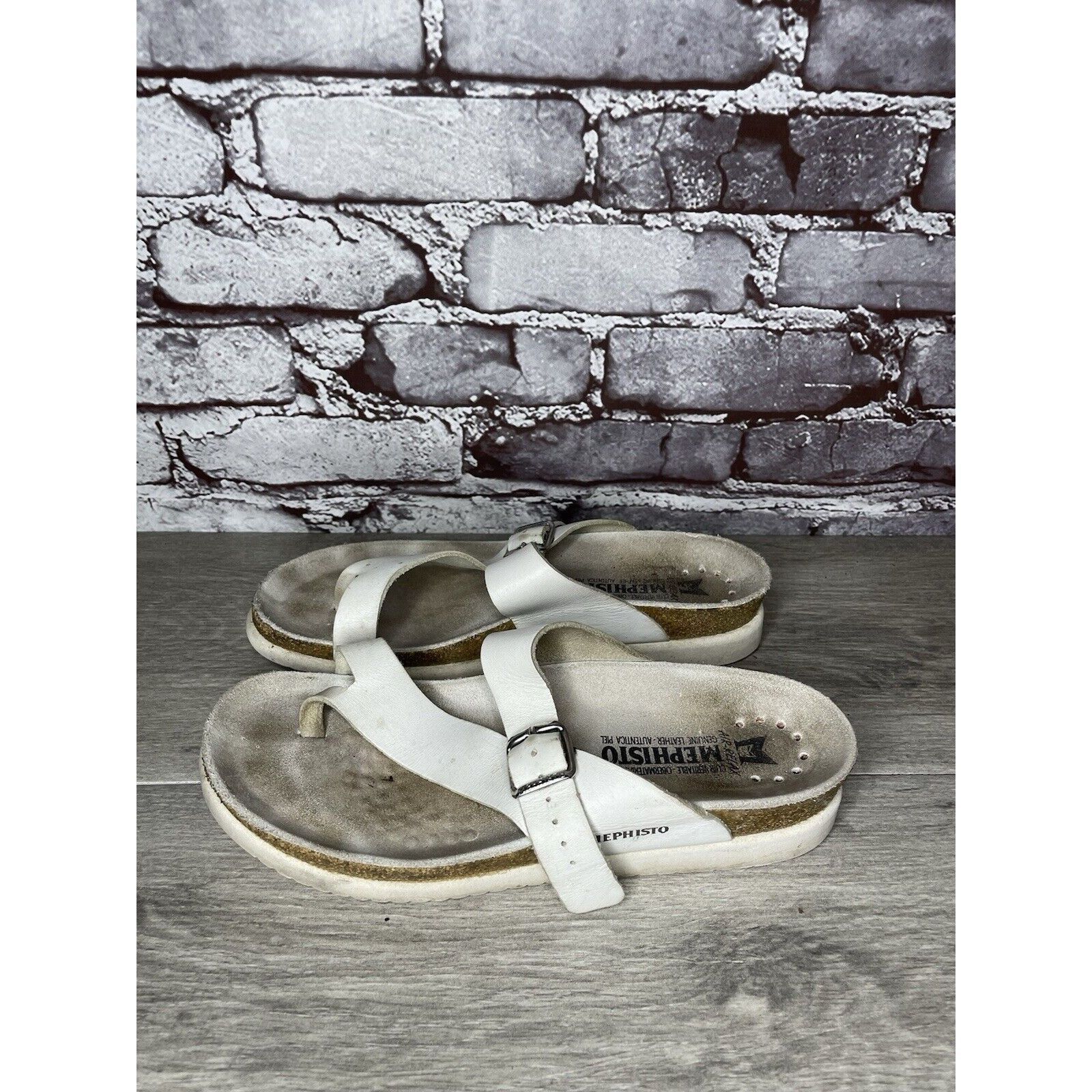 Mephisto Mephisto Helen White Leather Casual Toe Post Strap Sandals W Size US 8.5 / IT 38.5 - 16 Thumbnail