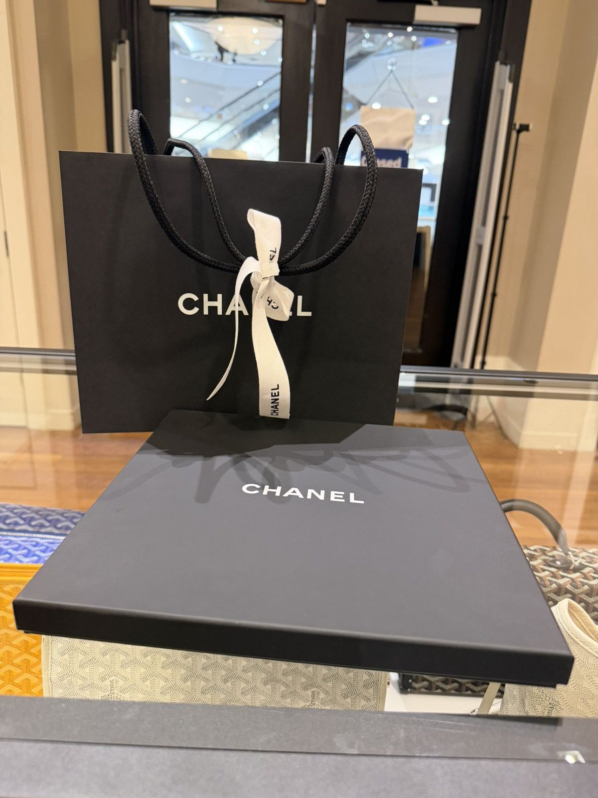 Chanel Chanel Cashmere Beanie Size ONE SIZE - 6 Thumbnail