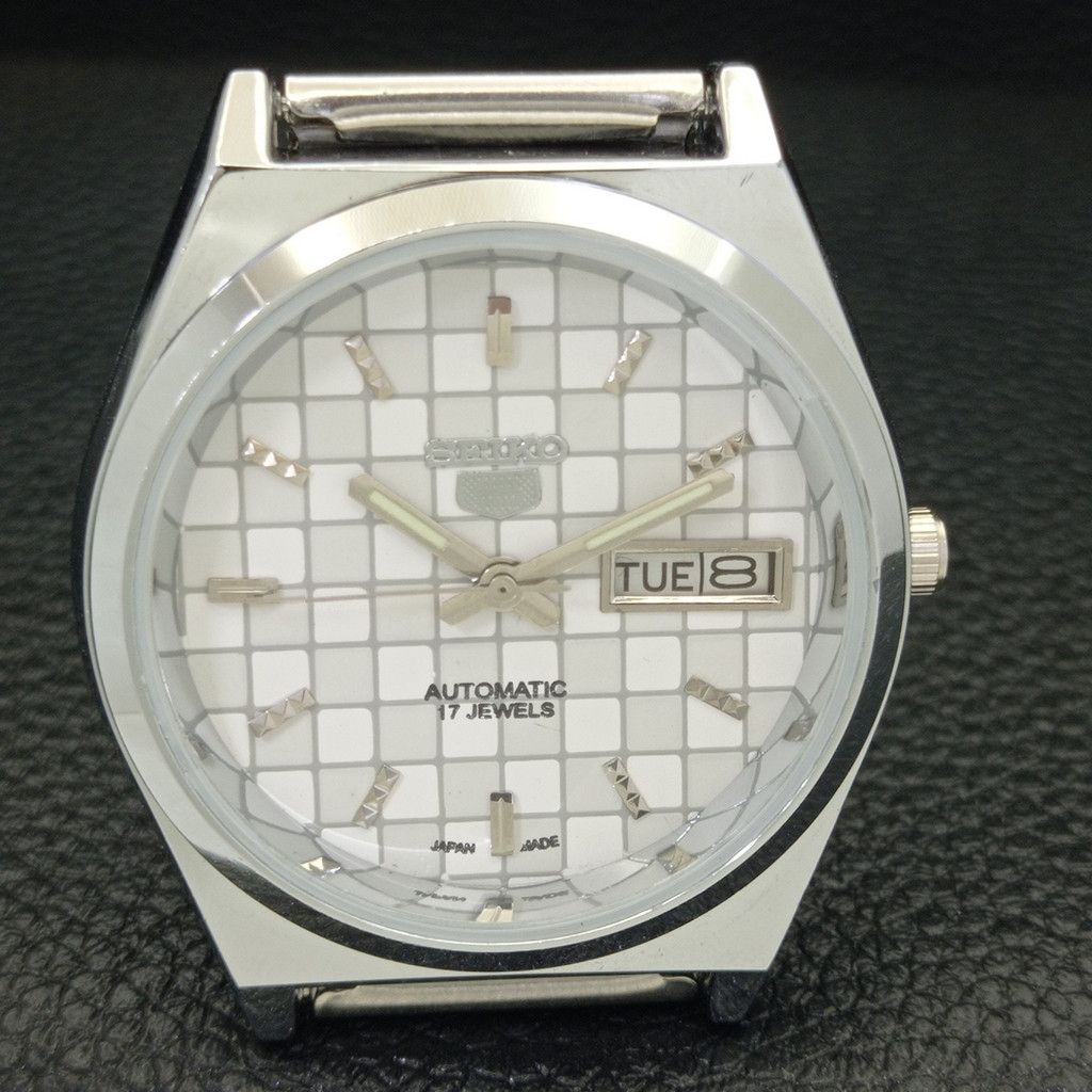 Seiko REFURBISHED VINTAGE SEIKO 5 AUTO JAPAN MENS WATCH a440203 Size 38 - 3 Thumbnail
