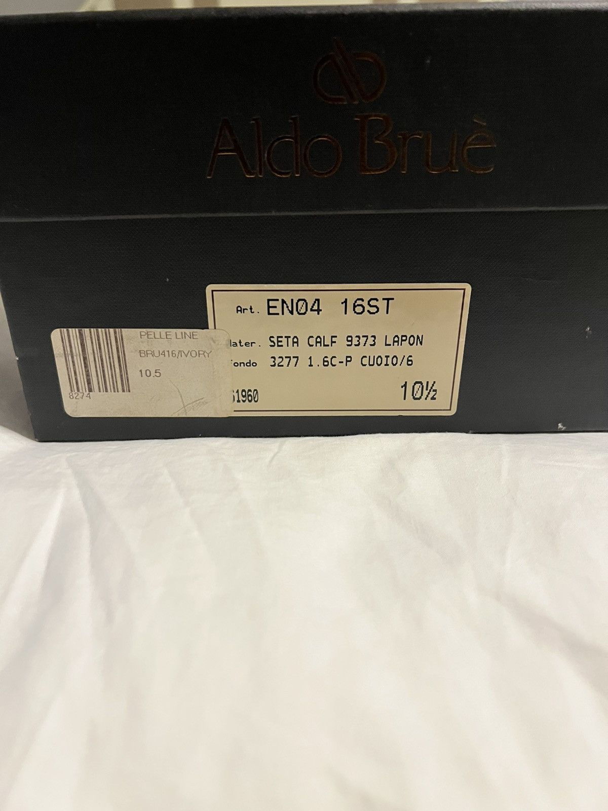 Aldo Brue Aldo Bruè 416 Perforated Cap Toe Loafer Ivory Size 10.5US Size US 10.5 / EU 43-44 - 6 Thumbnail