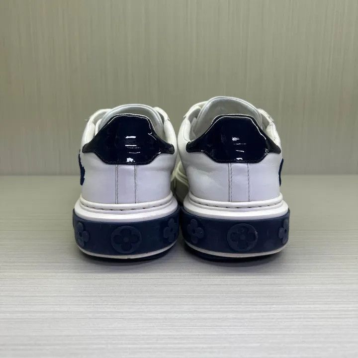 Louis Vuitton Louis Vuitton Casual White Sneakers for Modern Style -2508 Size US 6.5 / EU 39-40 - 3 Thumbnail
