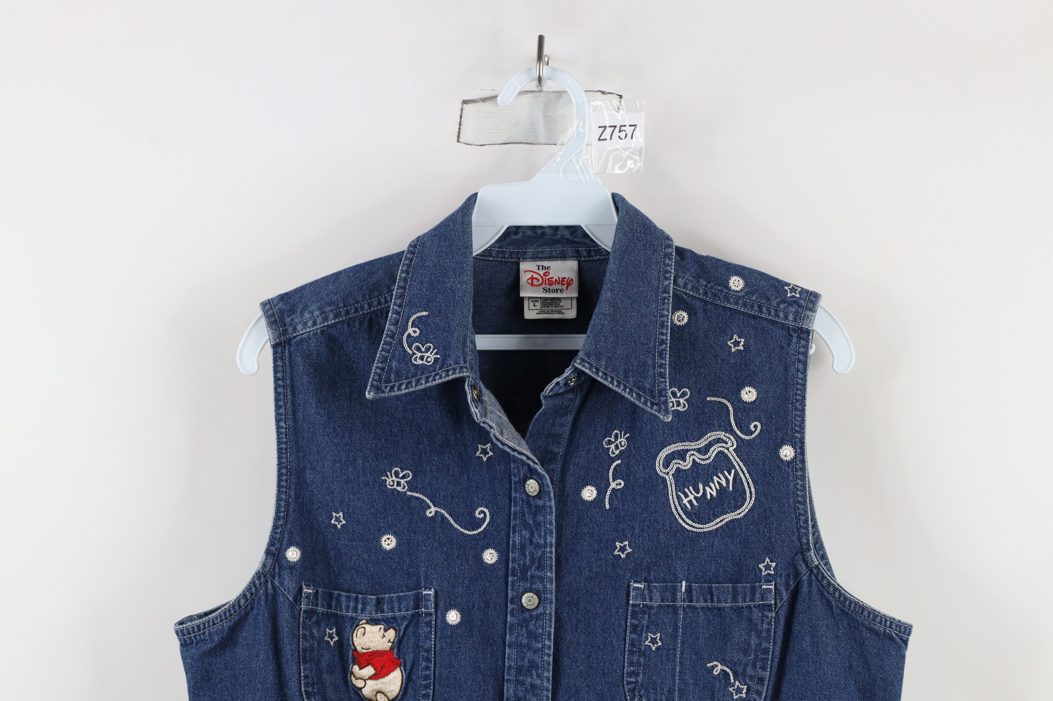 Disney × Vintage Vintage 90s Disney Winnie the Pooh Sleeveless Button Shirt Size L / US 10 / IT 46 - 2 Thumbnail