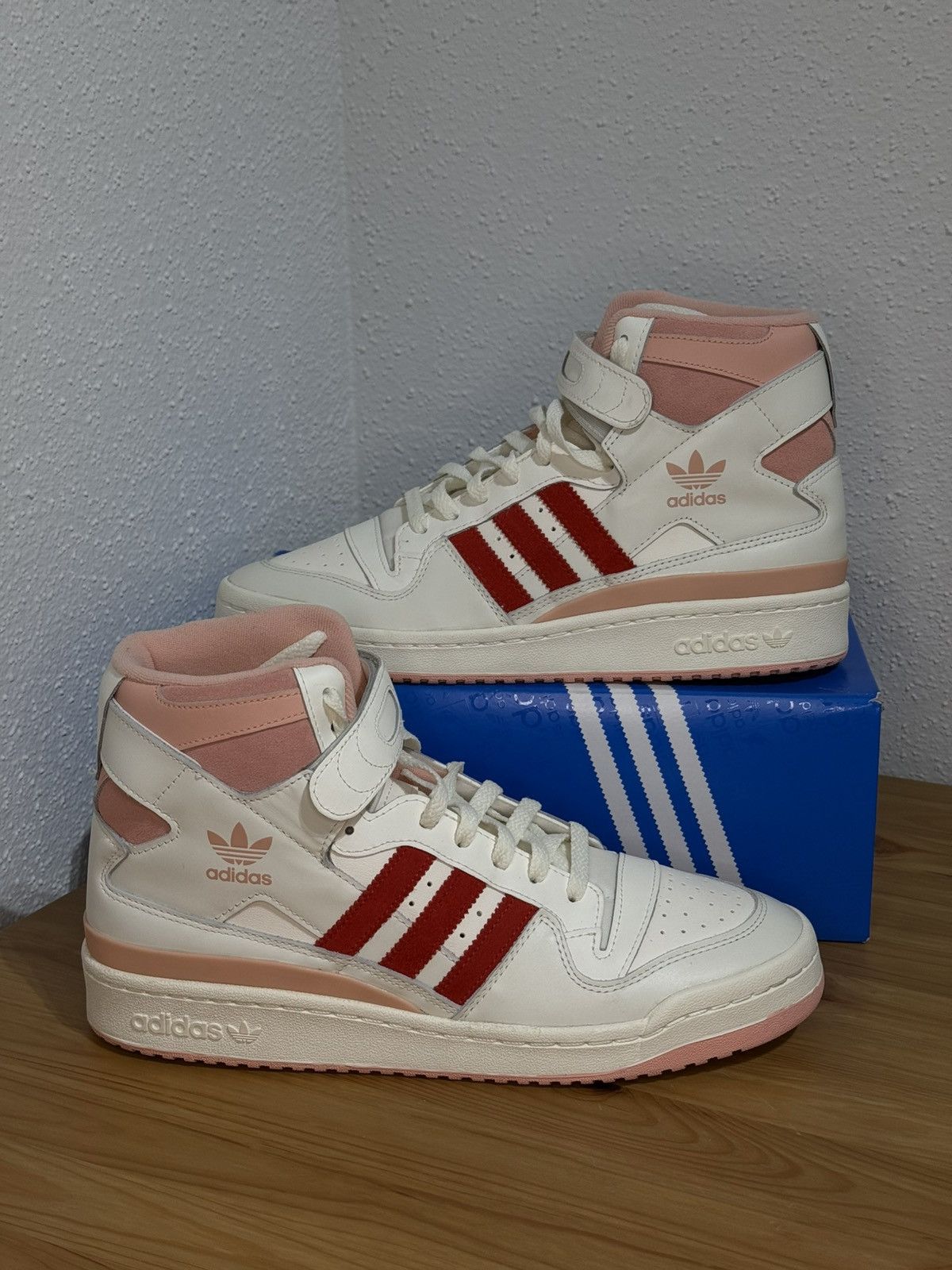 Adidas adidas Forum 84 Hi Off White Pink Red Size US 10 / EU 43 - 3 Thumbnail