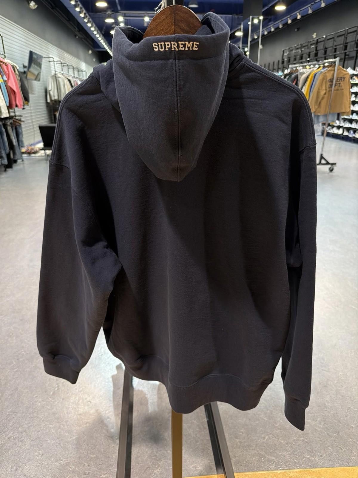 Supreme Supreme S Logo Zip Up Hooded Sweatshirt Navy Blue Size (L) Size US L / EU 52-54 / 3 - 5 Thumbnail