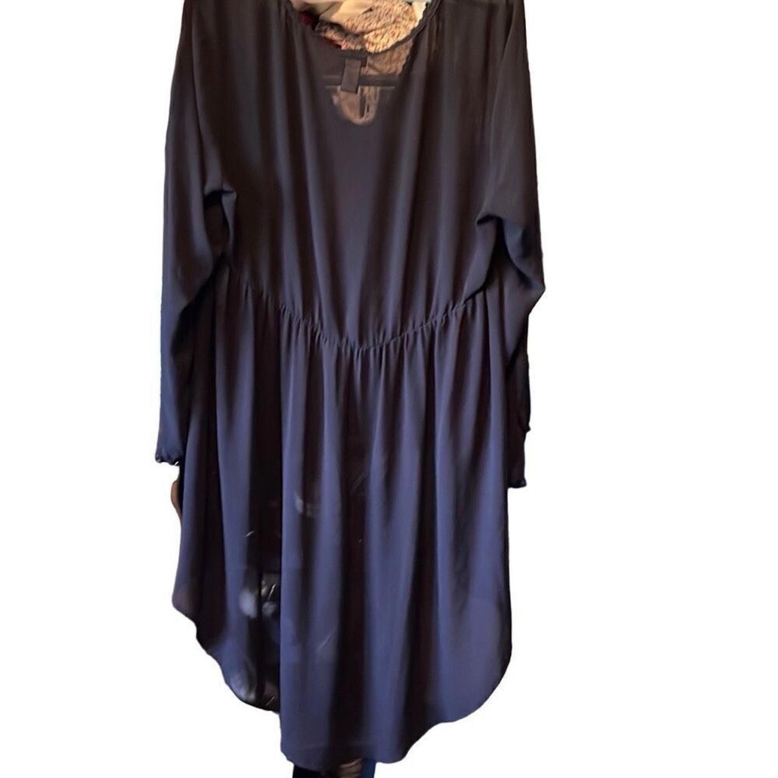 Designer Torrid 3 sheer tunic top Size 3XL / US 20-22 - 2 Thumbnail