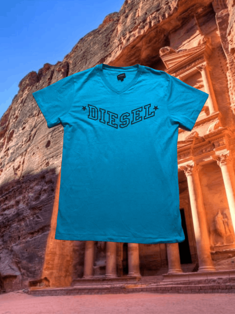 Diesel Vintage T-Shirt blue big logo Diesel crazy Y2K size L Size US L / EU 52-54 / 3 - 1 Thumbnail