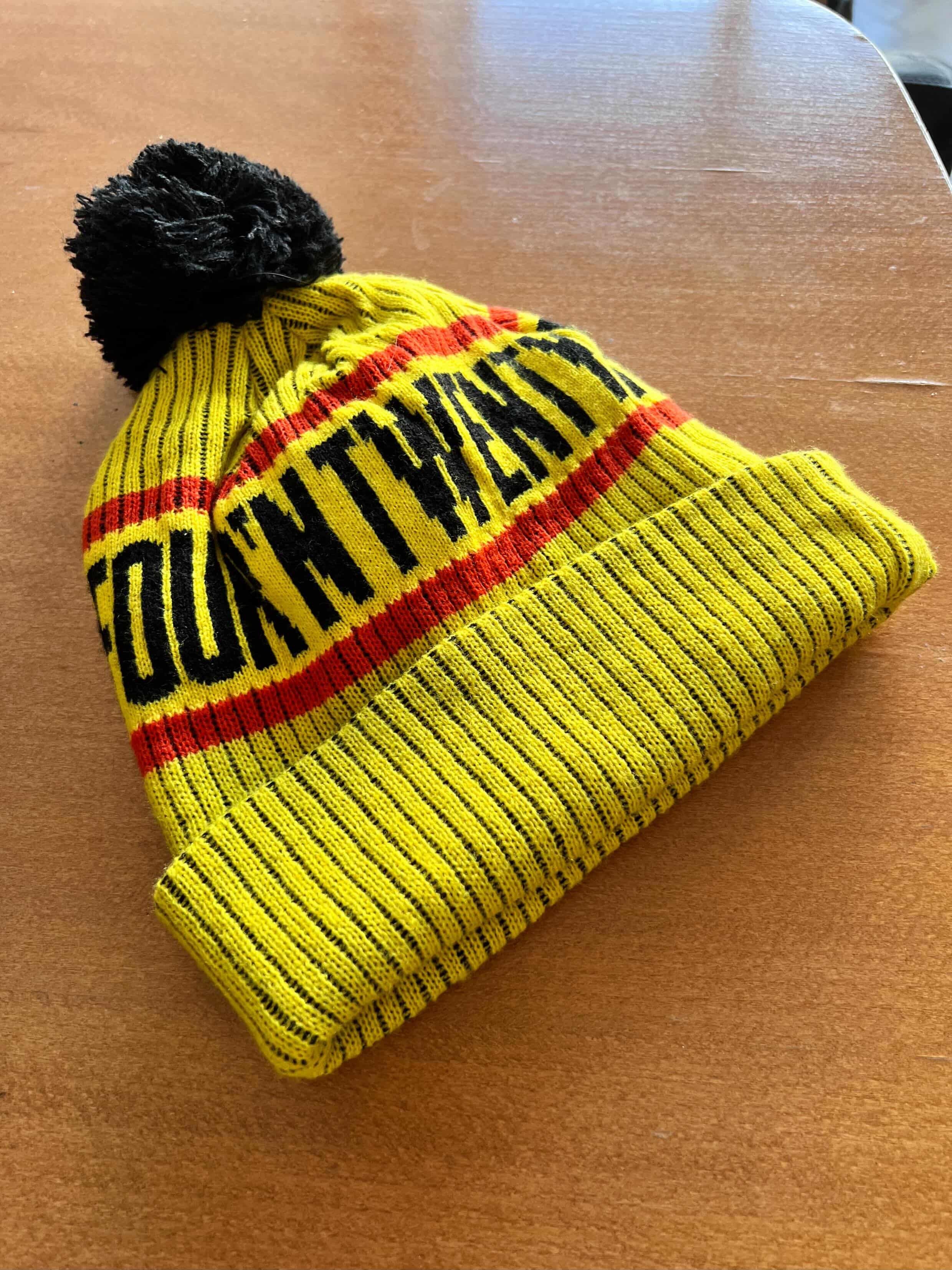 Vintage Four N’ Twenty Meat Pies Retro Y2K Yellow Knit Beanie Hat Size ONE SIZE - 3 Thumbnail