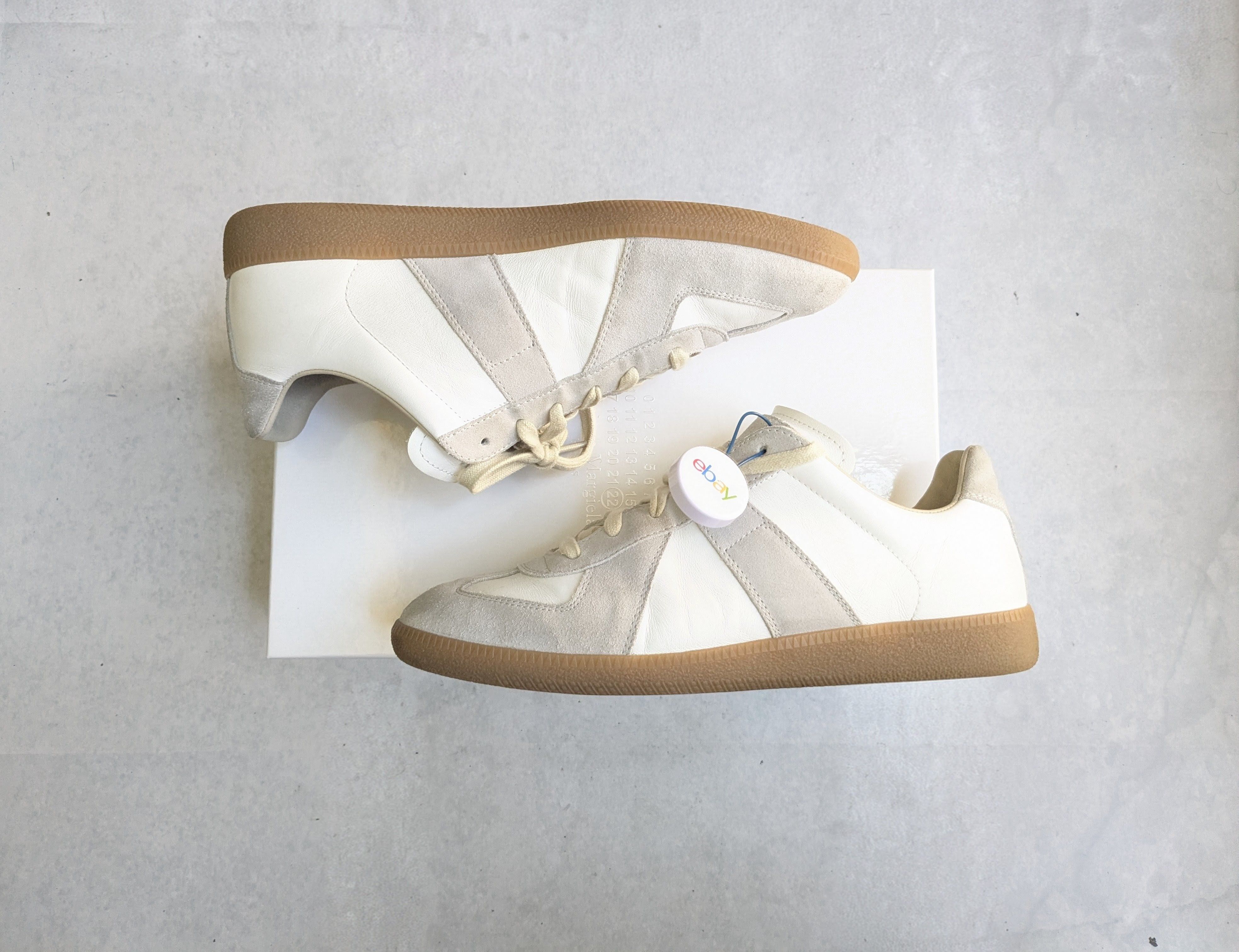 Maison Margiela Maison Margiela GAT Replica Gray White 10.5 43.5 Gum Size US 10.5 / EU 43-44 - 4 Thumbnail