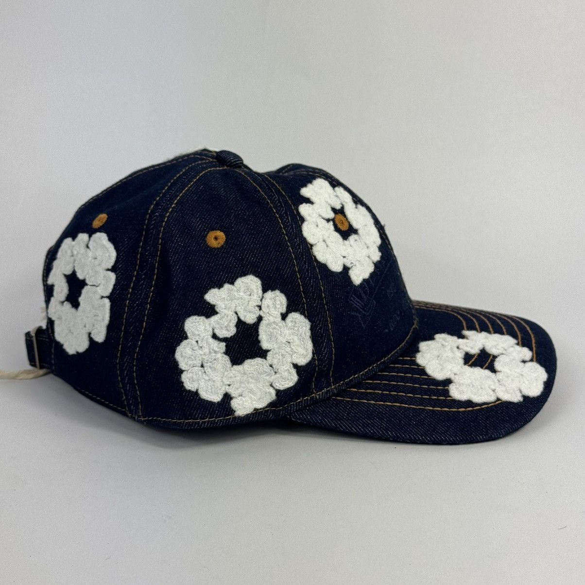DENIM TEARS Washed Indigo Denim Cotton Bud Embroidered Adjustable Cap Size ONE SIZE - 4 Thumbnail