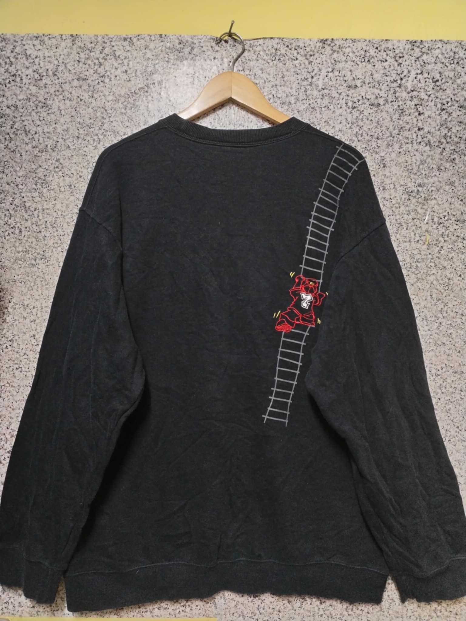 Rap Tees × Vintage Vintage School Of Hard Knocks very rare Size US XL / EU 56 / 4 - 2 Thumbnail