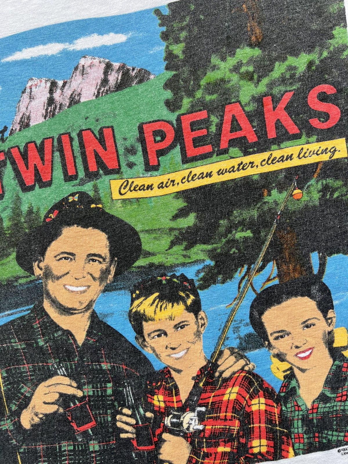 Vintage 1990 Twin Peaks TV Series Promo Tee Shirt David Lynch Movie Size US L / EU 52-54 / 3 - 4 Thumbnail