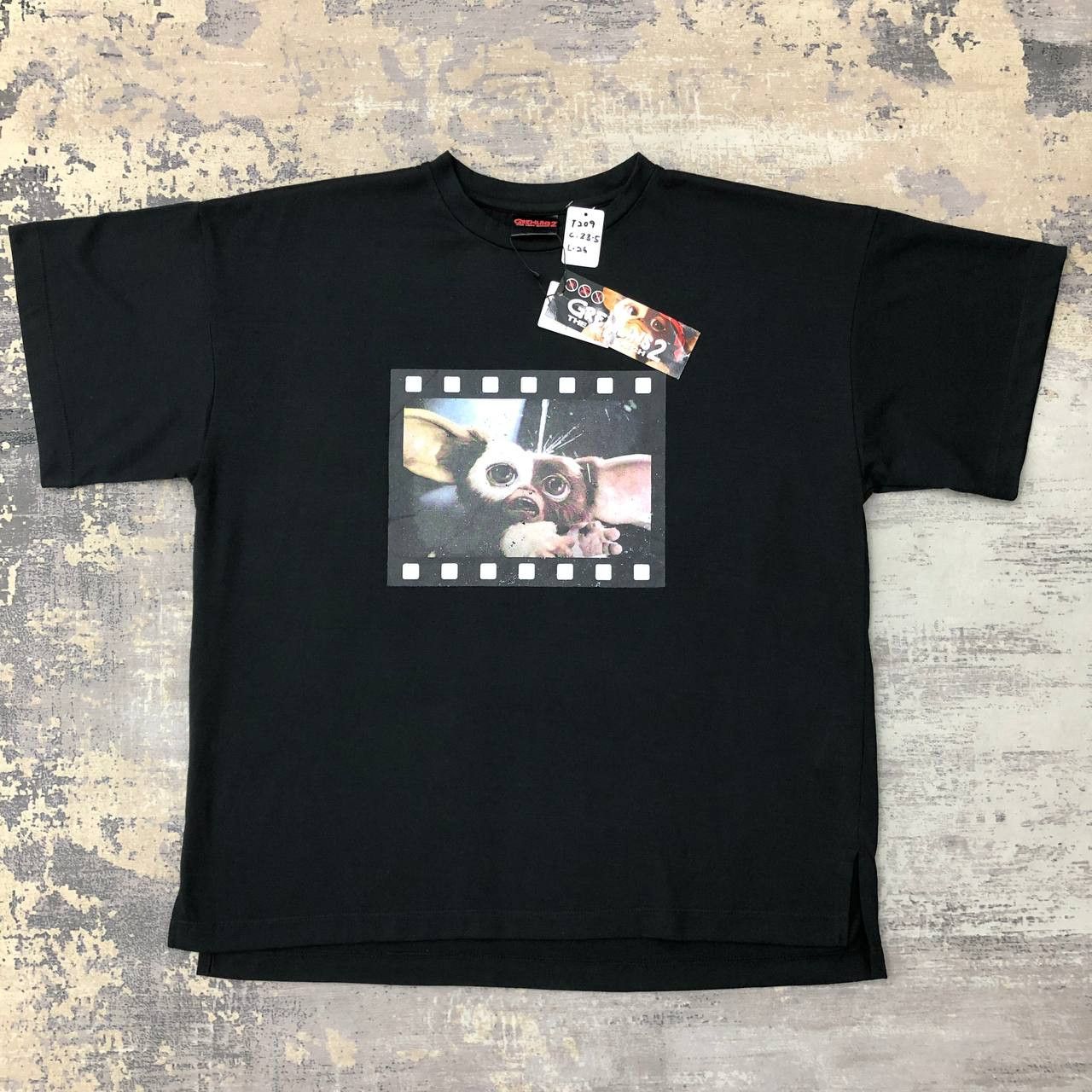Other T209 NWT GREMLIN 2 PROMO MOVIE TEE Size US XL / EU 56 / 4 - 1 Thumbnail