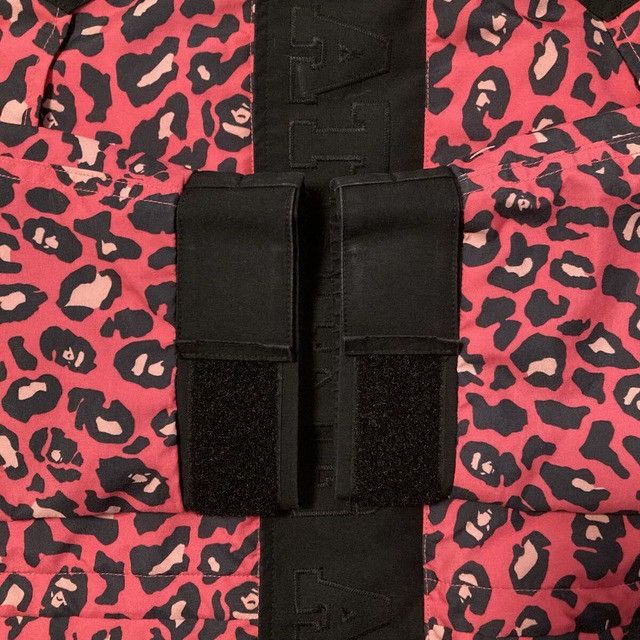 Bape BAPE Leopard camo hoodie snowboard jacket a bathing ape NIGO Size US XL / EU 56 / 4 - 5 Thumbnail
