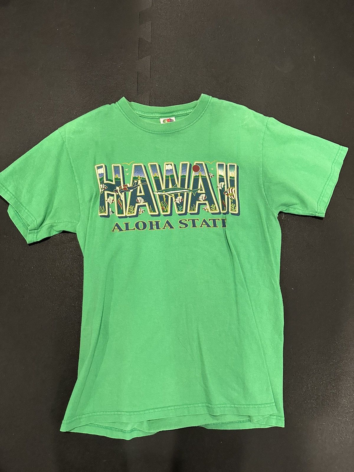 Vintage Early 2000s Hawaii Tee Size US M / EU 48-50 / 2 - 1 Thumbnail