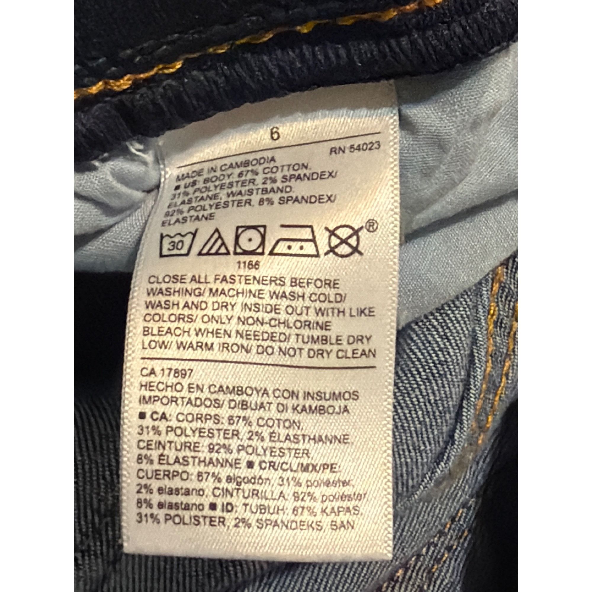Old Navy Old Navy Maternity Rockstar Super Skinny Jeans Front Low Pan Size 28" / US 6 / IT 42 - 6 Thumbnail