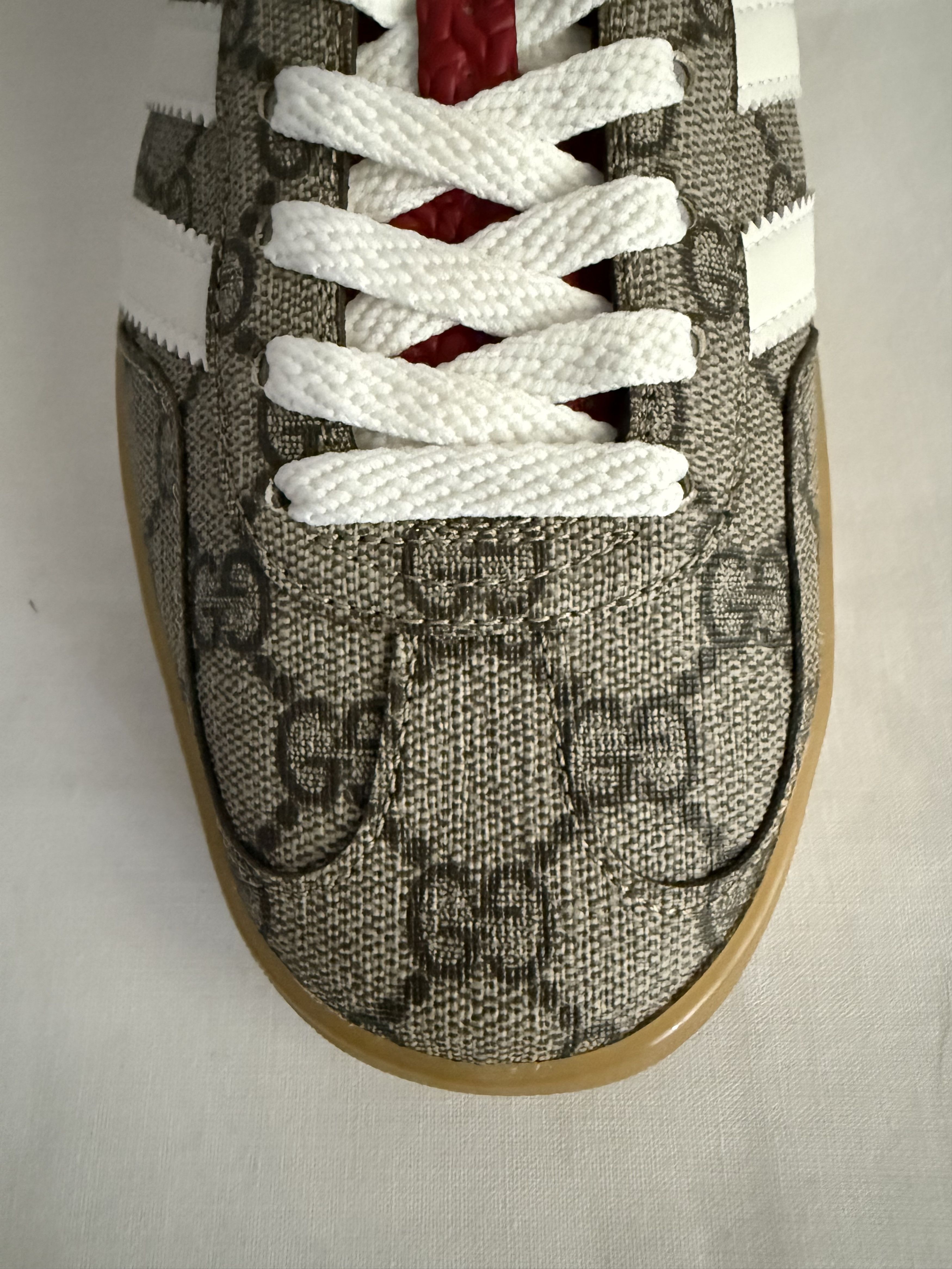 Gucci Gucci x Adidas Gazzelle GG Supreme Size US 9 / EU 42 - 9 Thumbnail
