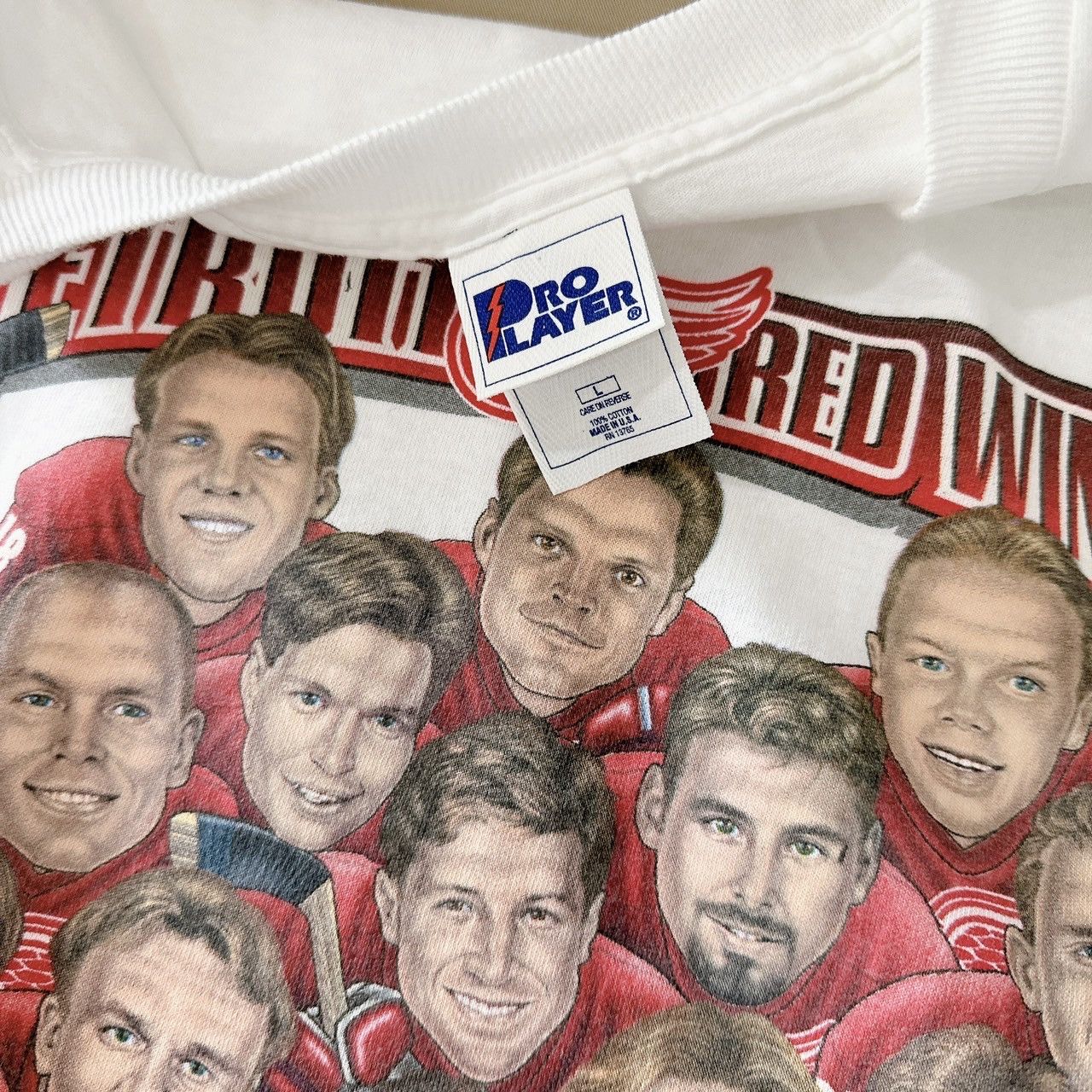 Pro Player × Vintage 90s Detroit Red Wings caricatures NHL t-shirt/ L Size US L / EU 52-54 / 3 - 8 Thumbnail
