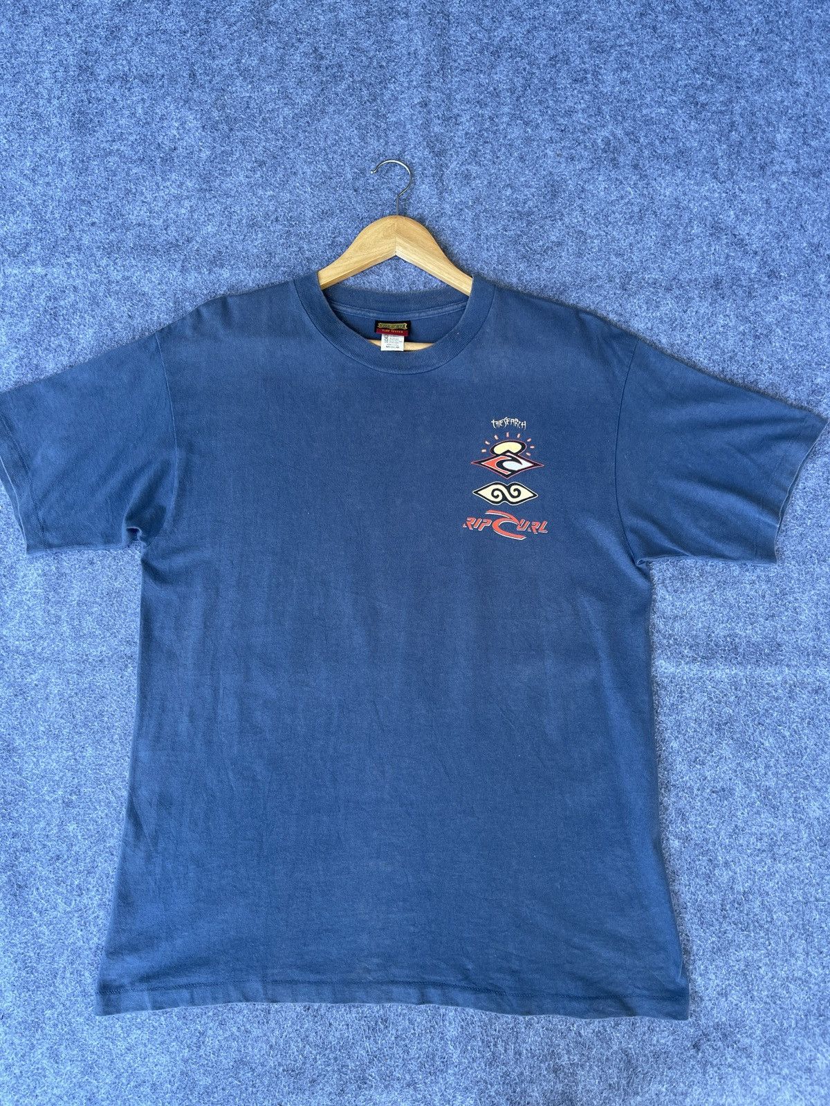 Ripcurl Rare🔥Vintage 90s FADED Ripcurl Surfing Tee Size US L / EU 52-54 / 3 - 11 Thumbnail