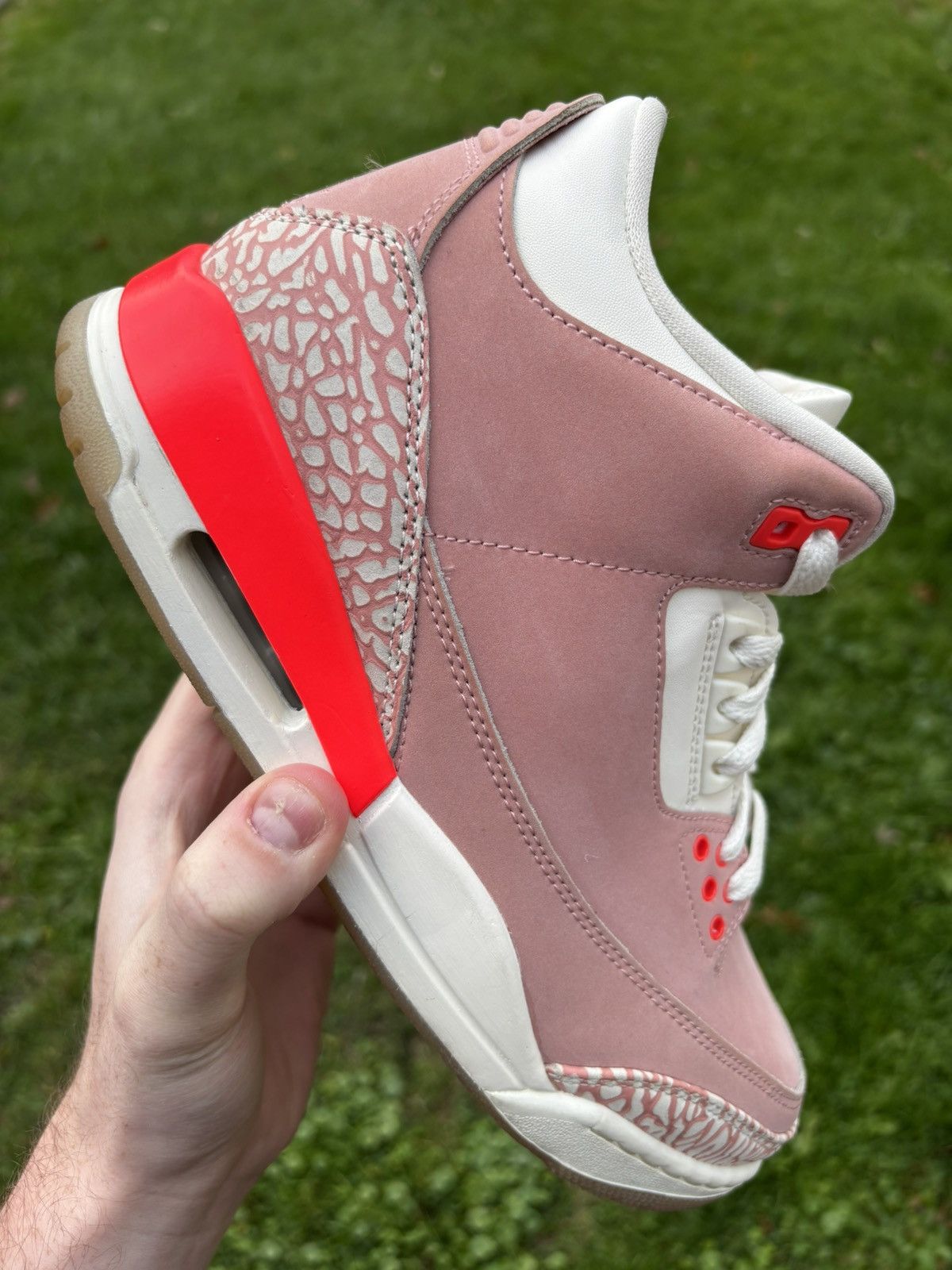 Jordan Brand Air Jordan 3 Retro Rust Pink 2021 Size 8M/9.5W Size US 8 / EU 41 - 1 Thumbnail