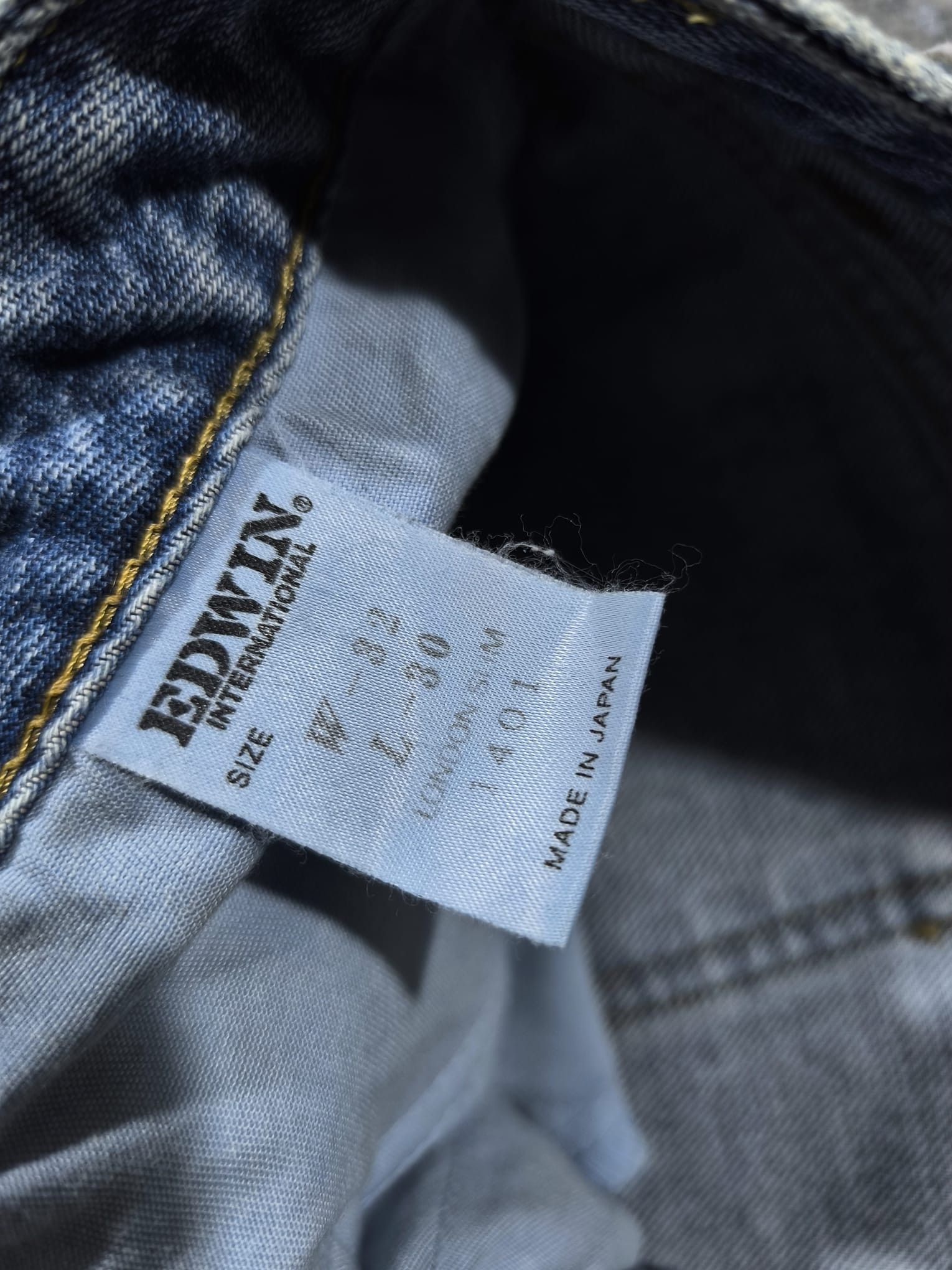 Edwin vtg Edwin London Slim made in Japan 90s Distressed Unhemmed Size US 29 - 8 Thumbnail