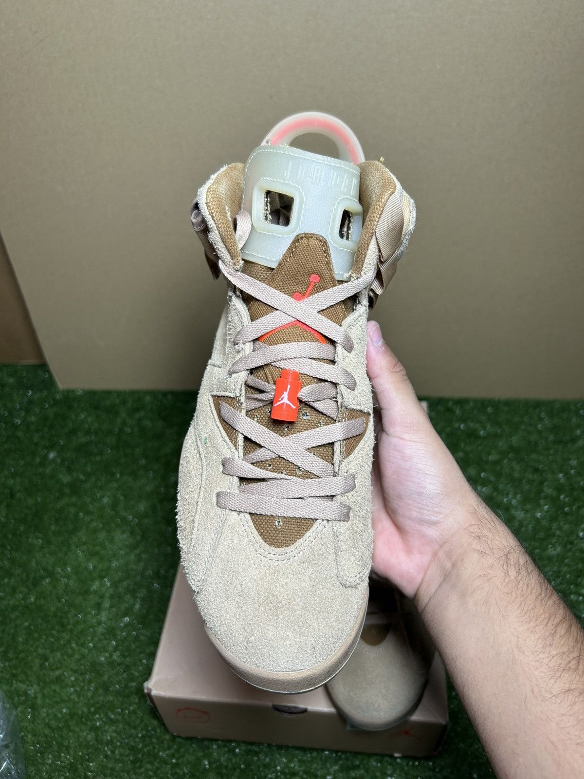 Jordan Brand × Travis Scott Jordan 6 Travis Scott British Khaki Size US 9 / EU 42 - 6 Thumbnail
