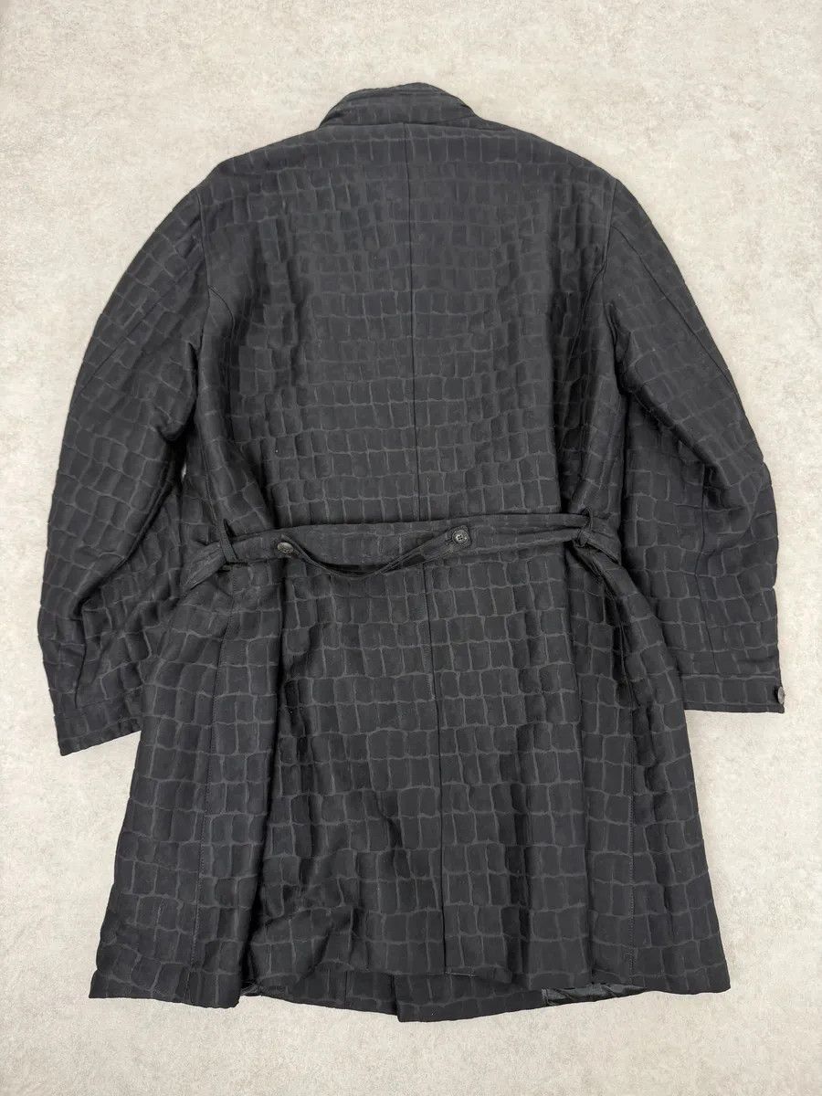 Giorgio Armani Giorgio Armani Crocodile Effect Black Wool & Silk Trench Coat Size US M / EU 48-50 / 2 - 2 Thumbnail