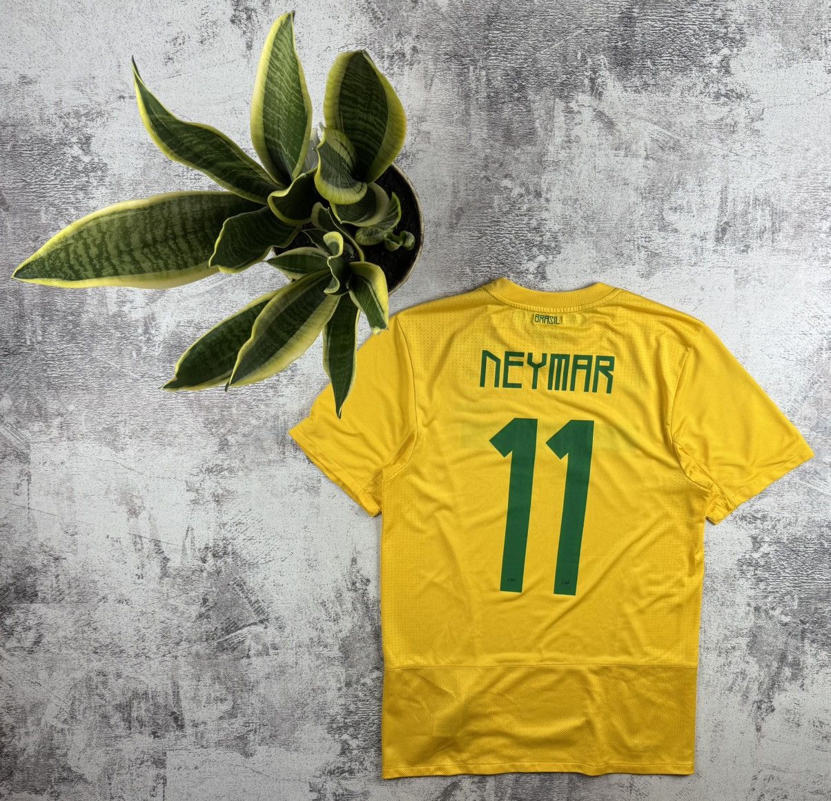 Nike Brasil 2011 2012 Brazil Neymar JR. National Soccer Football T Shirt Jersey Tee Size US S / EU 44-46 / 1 - 2 Thumbnail