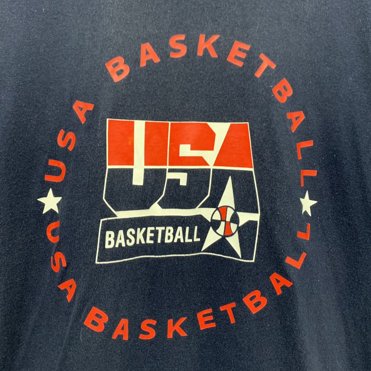 Champion Vintage Champion Usa Basketball Team Tshirt Size US M / EU 48-50 / 2 - 4 Thumbnail