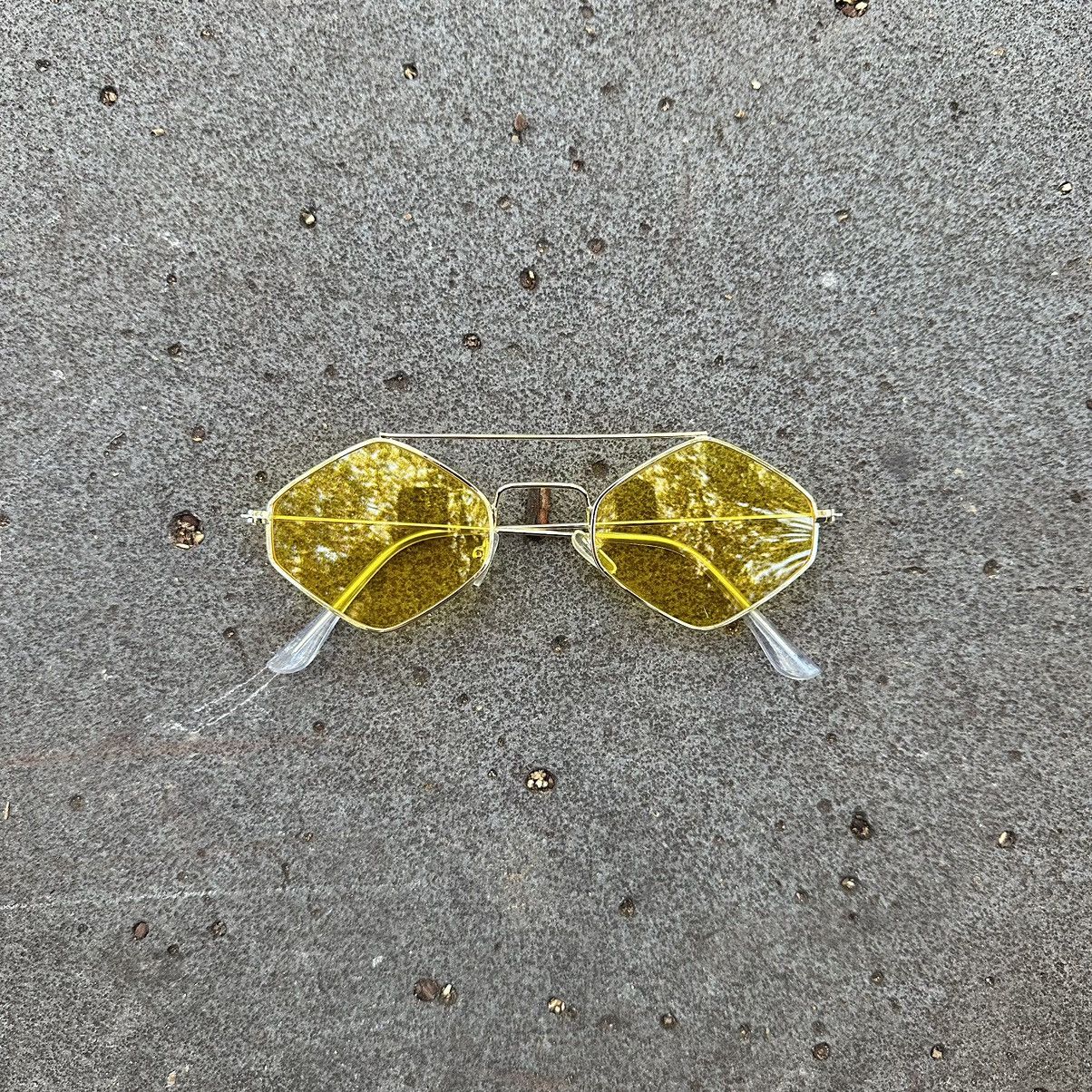 Other Y2K Unisex Sunglasses Retro Fashion Shades KD3551-01 Size ONE SIZE - 1 Thumbnail