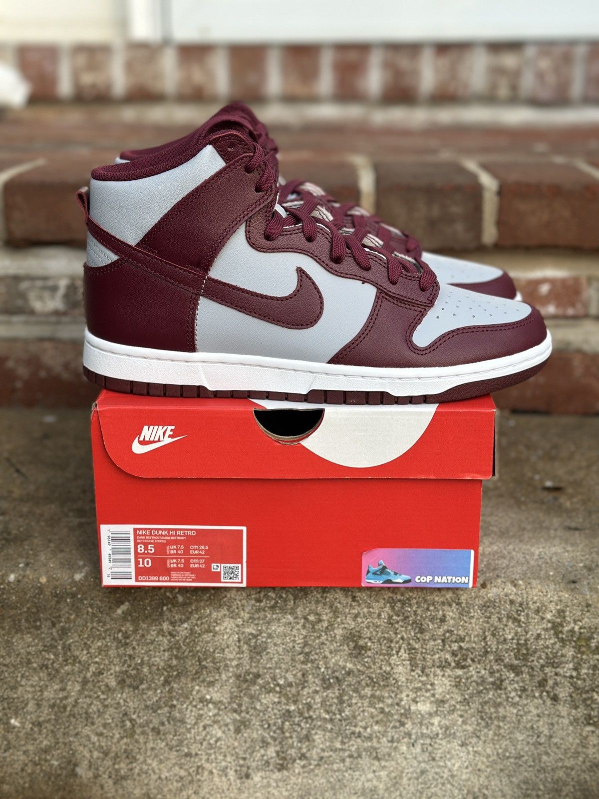 Nike Nike Dunk High Beetroot (8.5M) Size US 8.5 / EU 41-42 - 1 Thumbnail