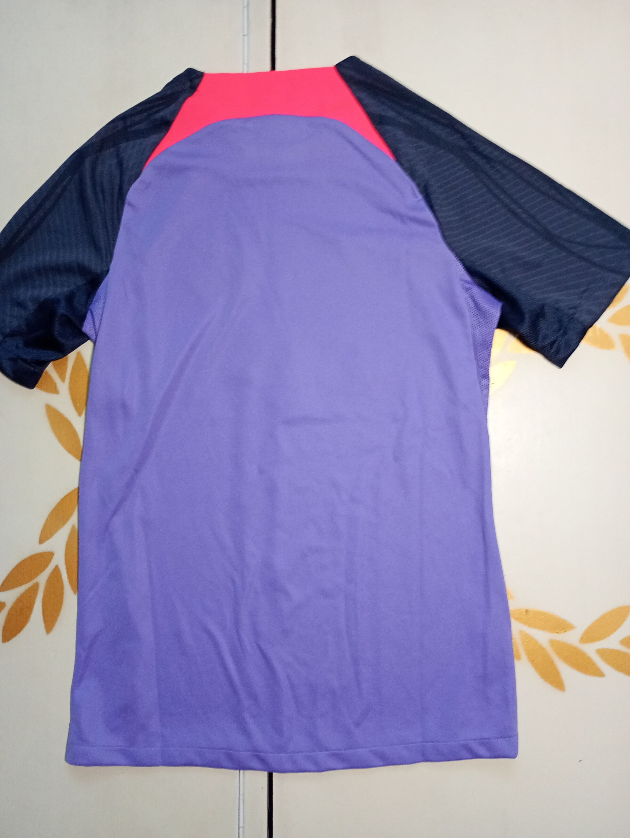 Nike Nike Liverpool Training Jersey 2023-2024 Size US S / EU 44-46 / 1 - 9 Thumbnail