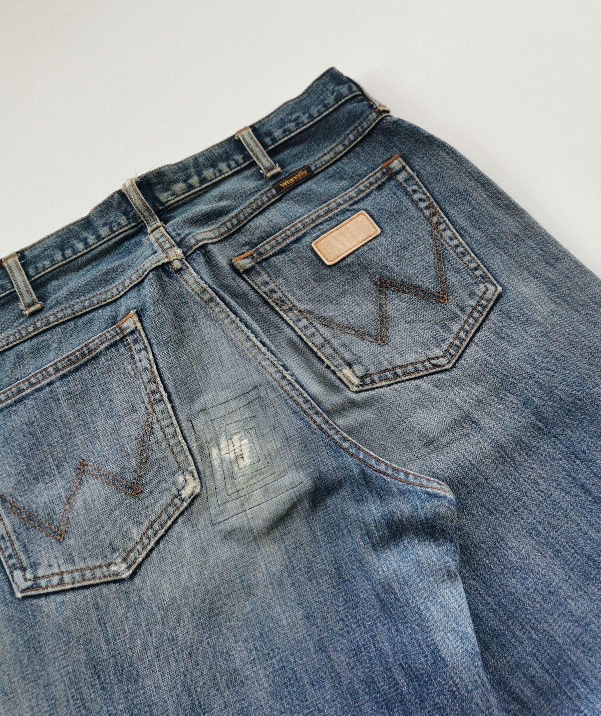 Wrangler Wrangler Patchwork Denim Jeans Size US 33 - 7 Thumbnail