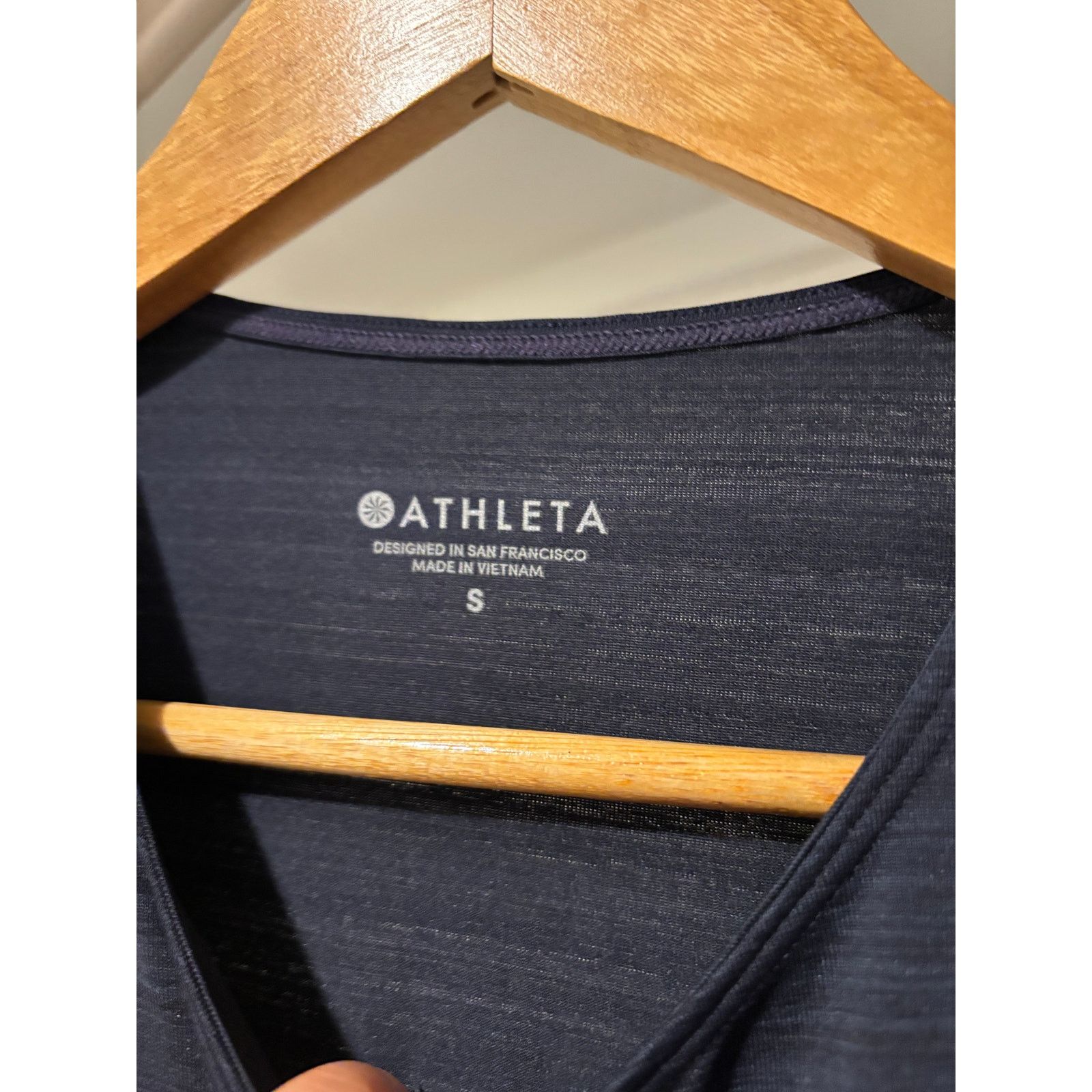 Athleta NWOT Athleta Pacifica 1/2 Zip Rash Guard Sz S Size US S / EU 44-46 / 1 - 3 Thumbnail
