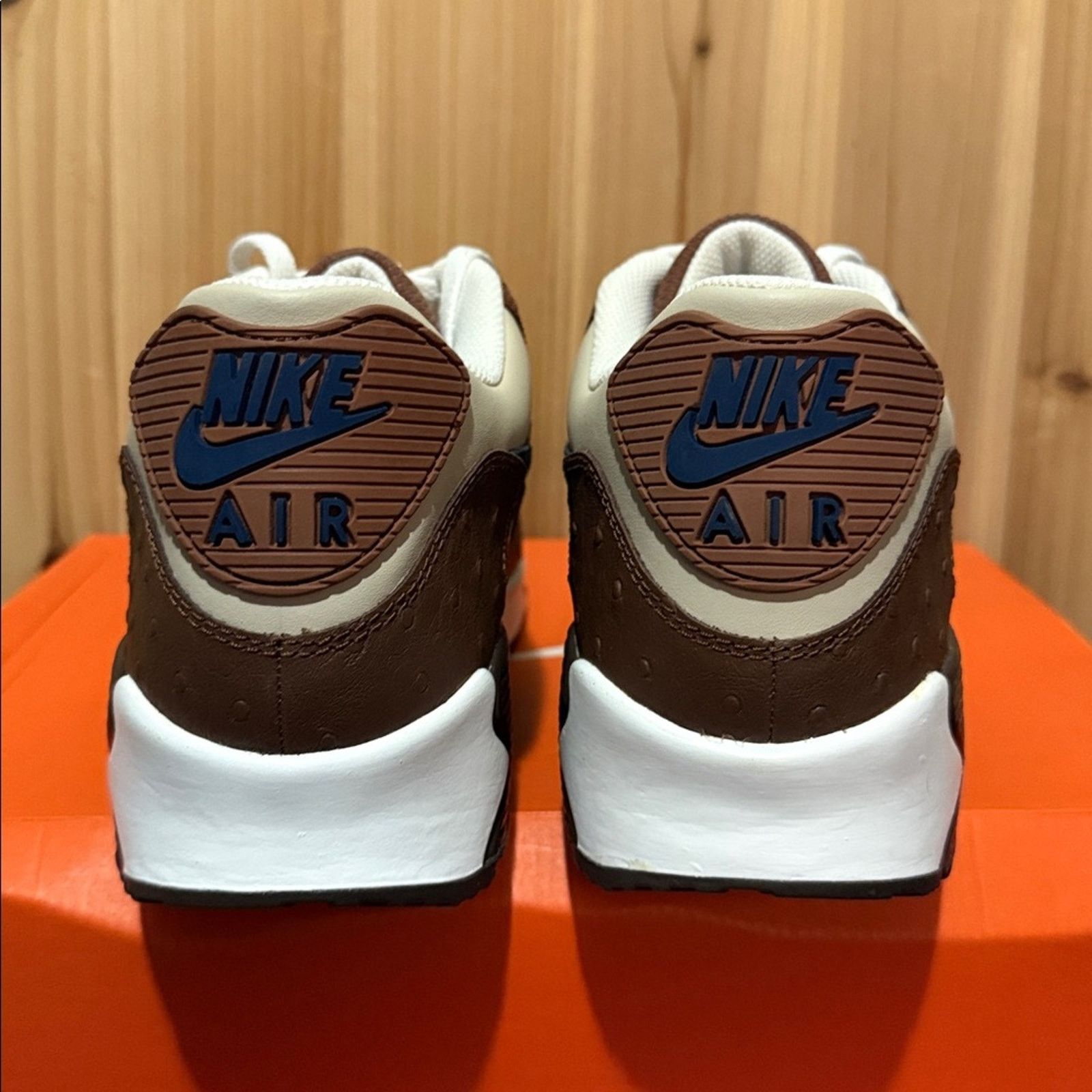 Nike 2007 Nike Air Max 90 Leather ‘Rustic Midnight Navy-Sanddrift Size US 11 / EU 44 - 7 Thumbnail