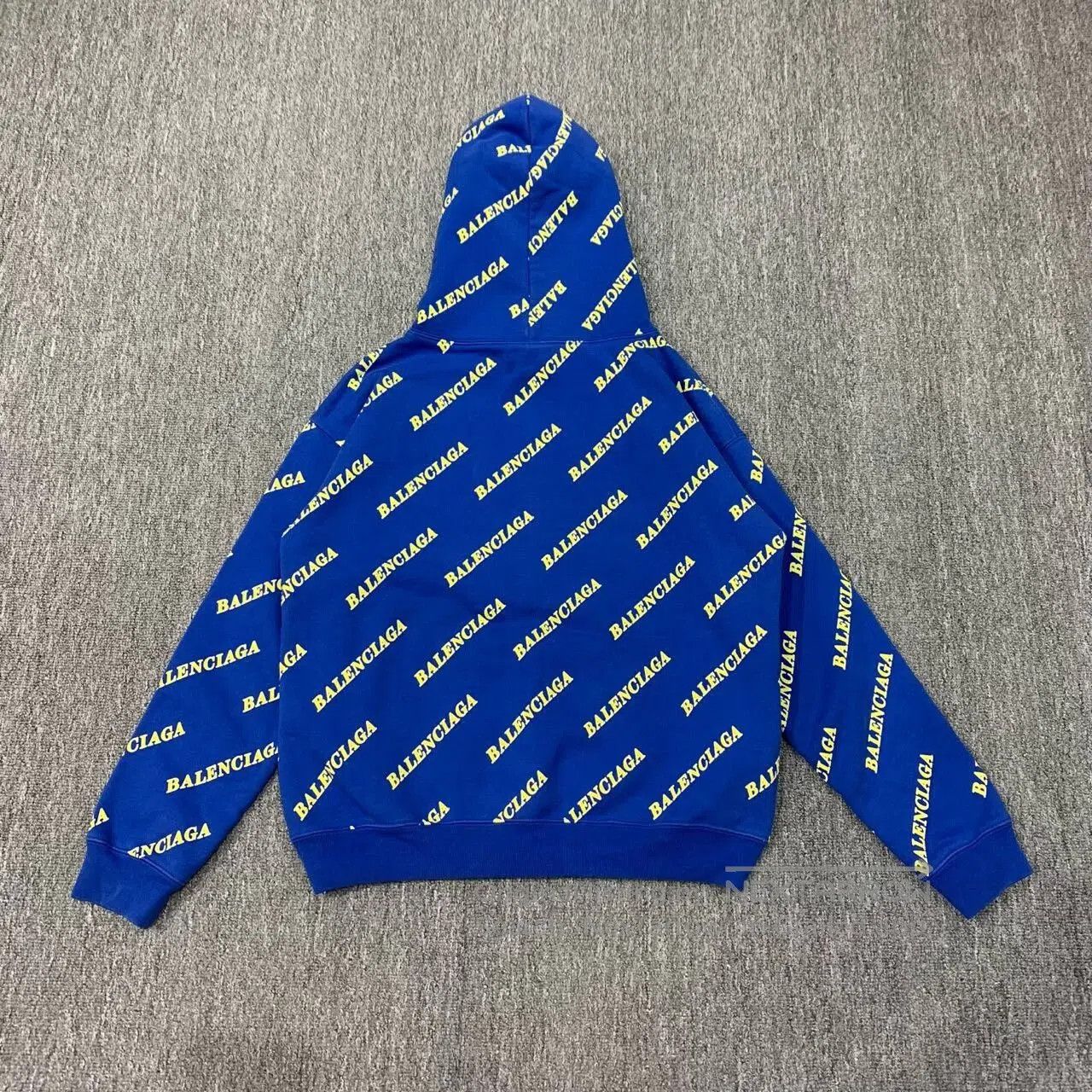 Balenciaga balenciaga blue printed hooded sweatshirt. Size US L / EU 52-54 / 3 - 2 Thumbnail