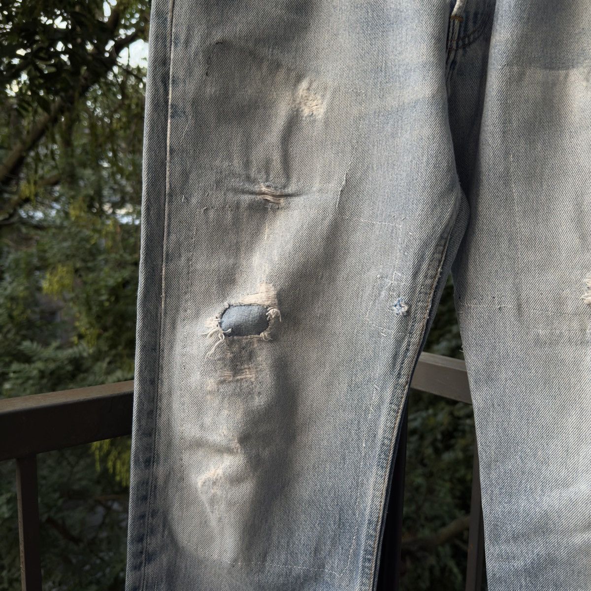Levi's 90s Levi's 501xx Thrashed Repaired Cropped Jeans ERD Grunge Size US 32 / EU 48 - 11 Thumbnail