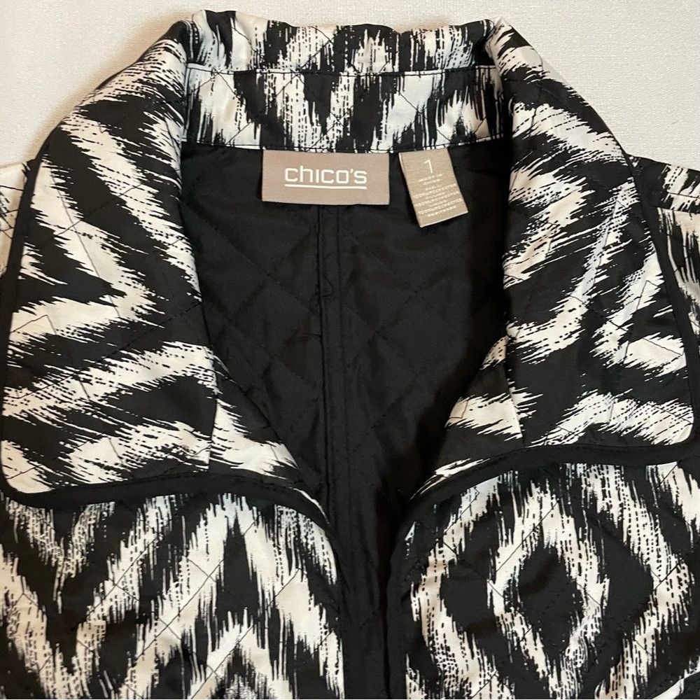 Chicos Chico's Quilted Black White Collared Open Front Jacket Size Size M / US 6-8 / IT 42-44 - 7 Thumbnail