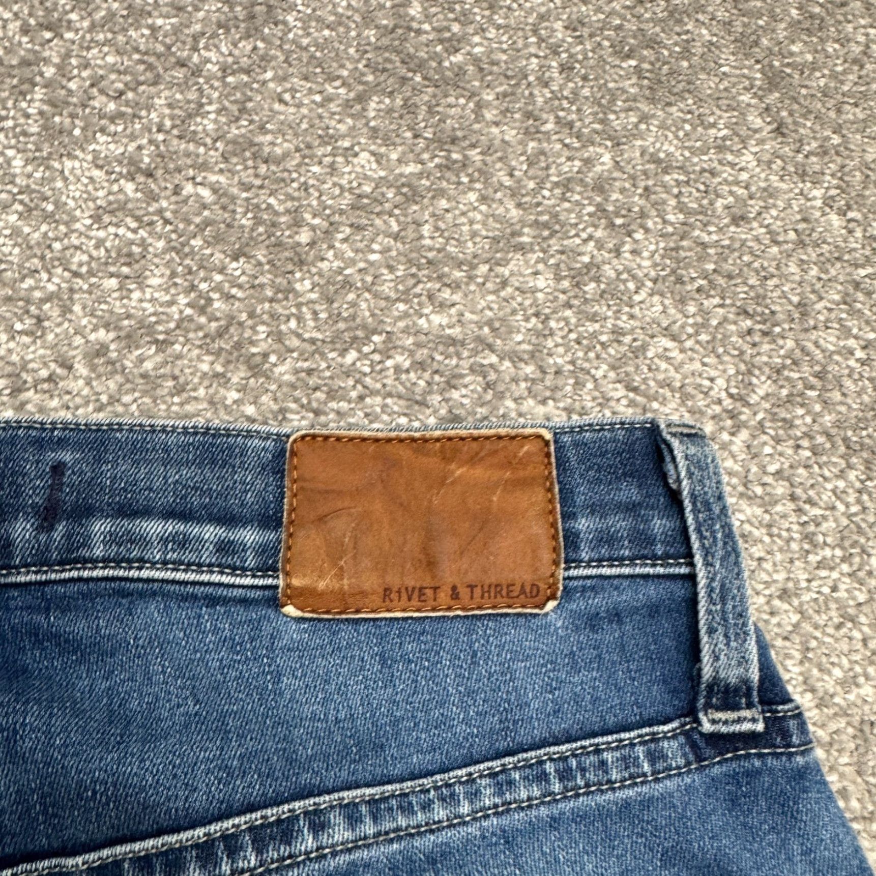 Vintage Rivet & Thread Slim Straight Jeans Womens 27 Blue High Rise Stretch 28x27 City Streetwear Size 27" / US 4 / IT 40 - 5 Thumbnail