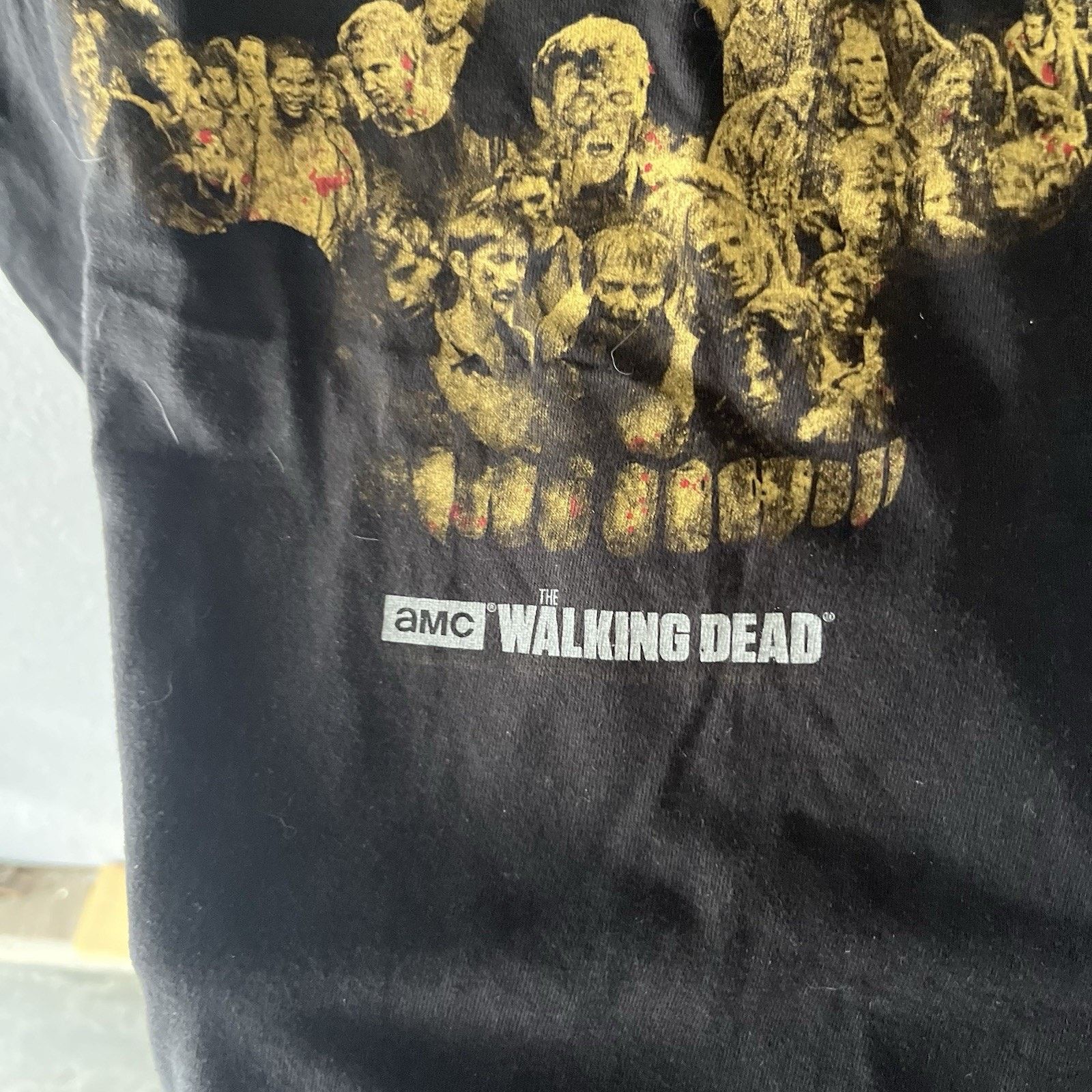 Vintage 2000’s AMC The Walking Dead Cutoff Tshirt Men’s 3XL Tv Show Size US XXL / EU 58 / 5 - 3 Thumbnail