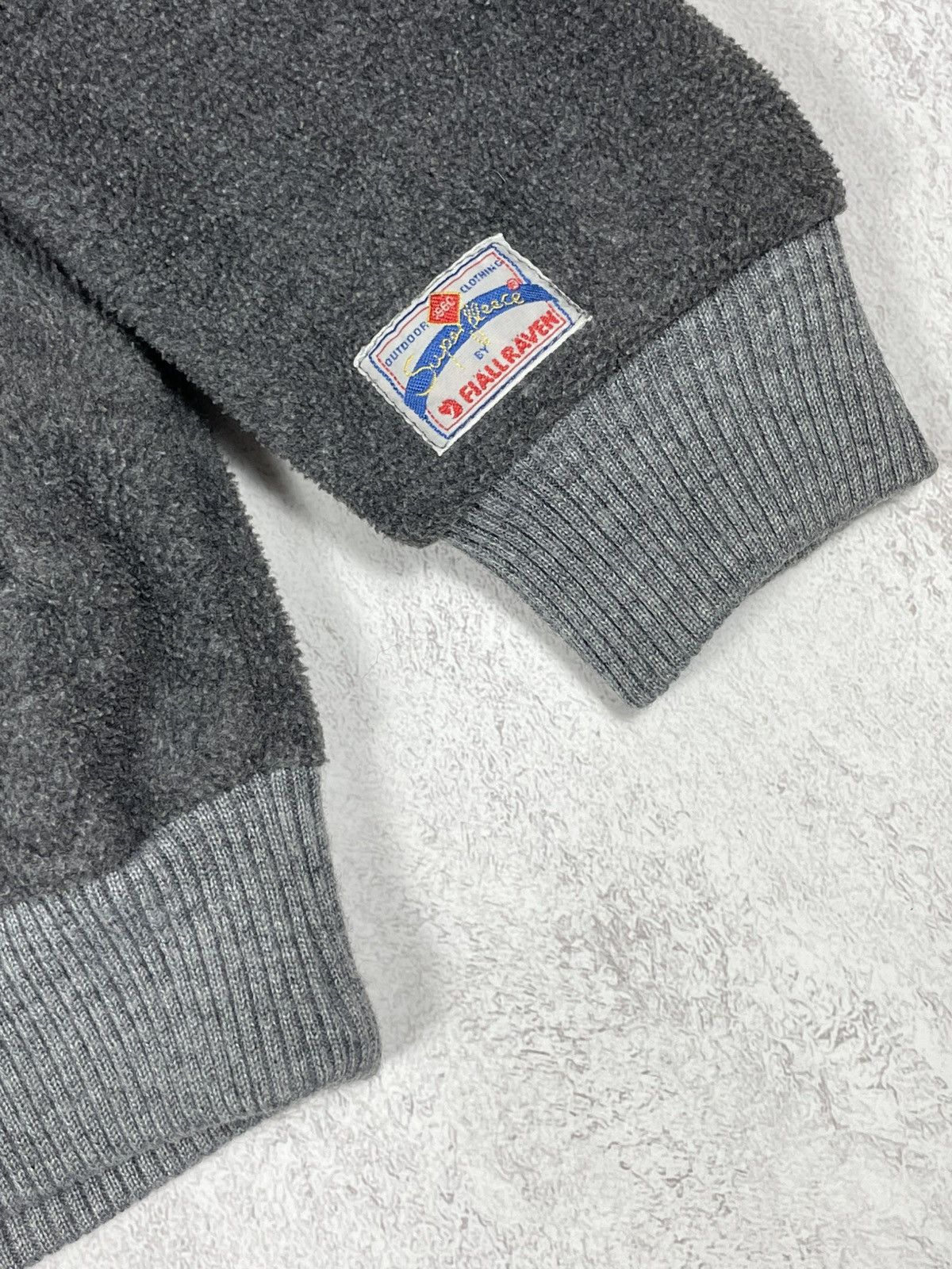 Fjallraven Vintage Fjällräven Fleece PolarPlus Heavyweight 90s 80s L Size US L / EU 52-54 / 3 - 5 Thumbnail