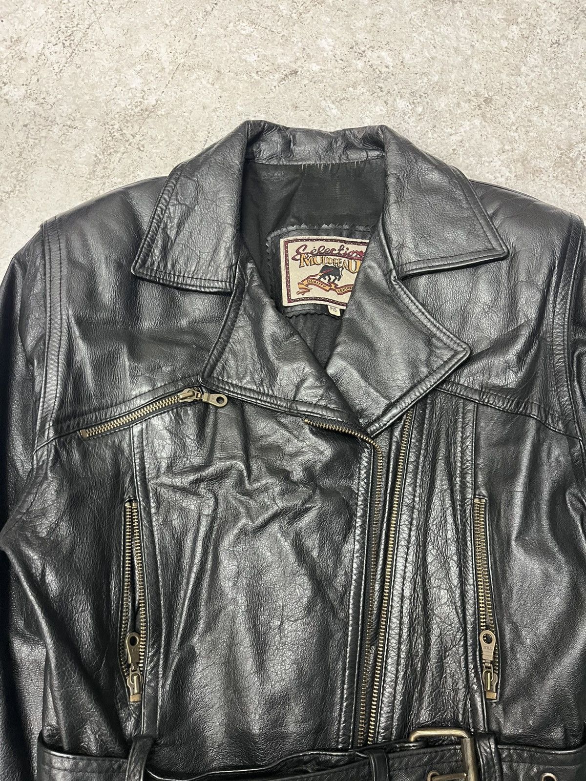 Vintage Vintage black perfecto lesther jacket Size US S / EU 44-46 / 1 - 1 Thumbnail